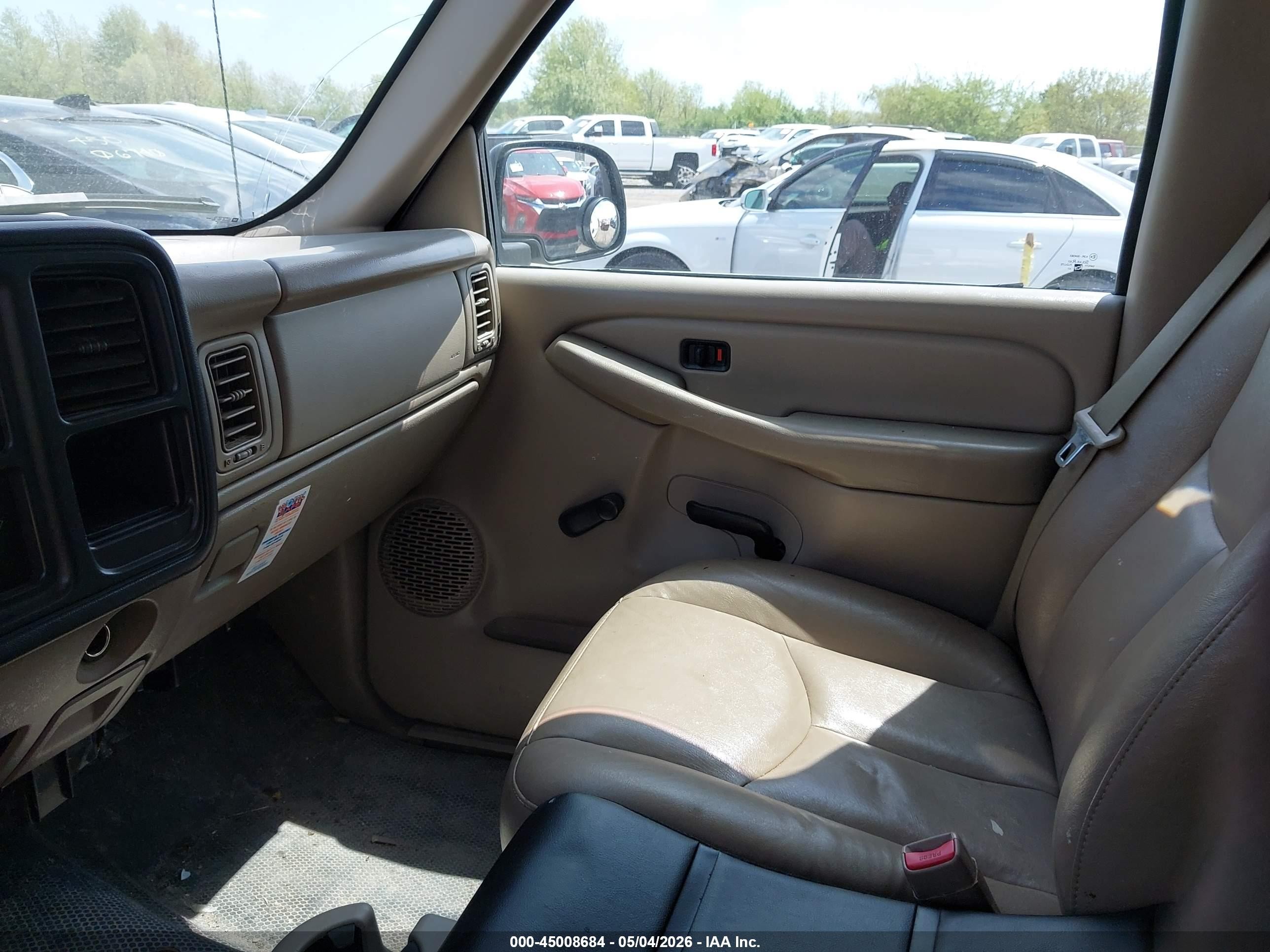 2006 Chevrolet Silverado 1500 Work Truck Белый vin: 3GCEC14X66G252379