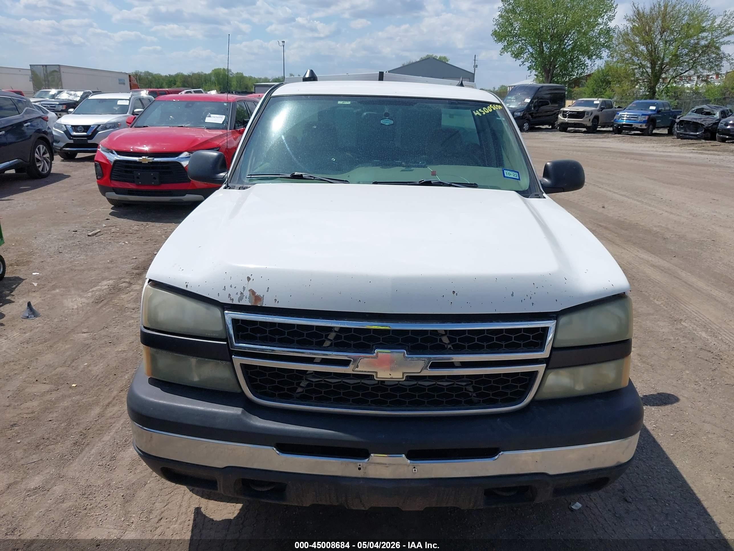 2006 Chevrolet Silverado 1500 Work Truck Белый vin: 3GCEC14X66G252379