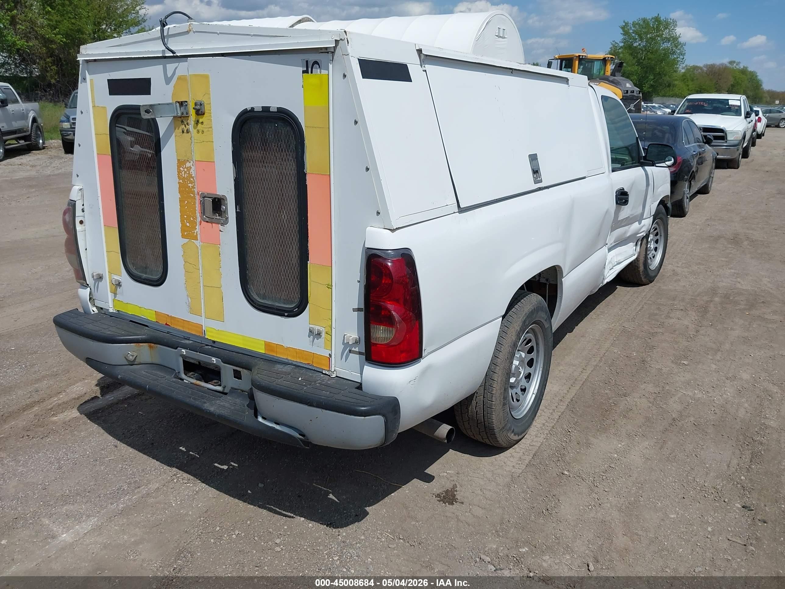 2006 Chevrolet Silverado 1500 Work Truck Белый vin: 3GCEC14X66G252379