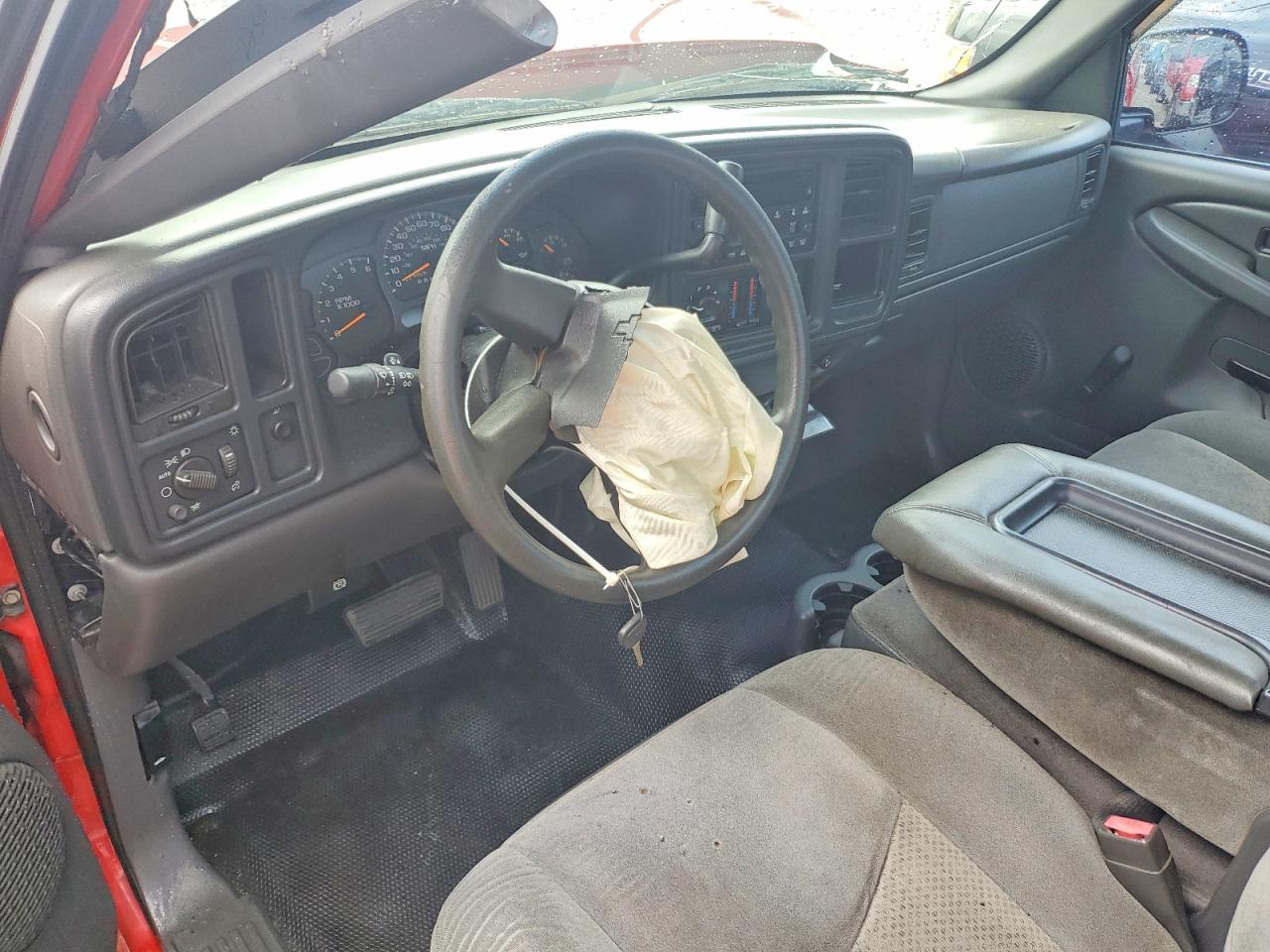 2006 Chevrolet Silverado C1500 Red vin: 3GCEC14X66G269117