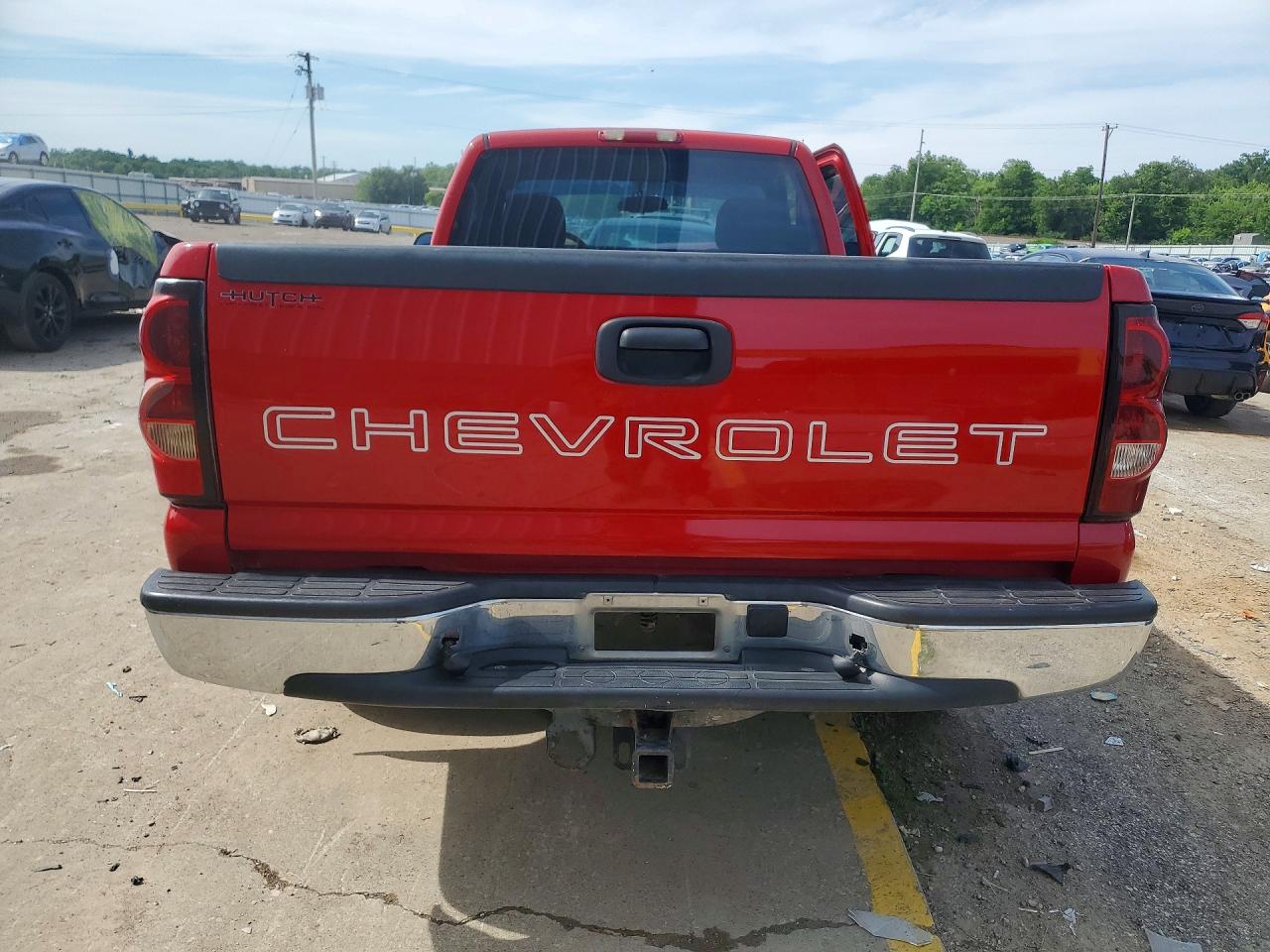2006 Chevrolet Silverado C1500 Red vin: 3GCEC14X66G269117
