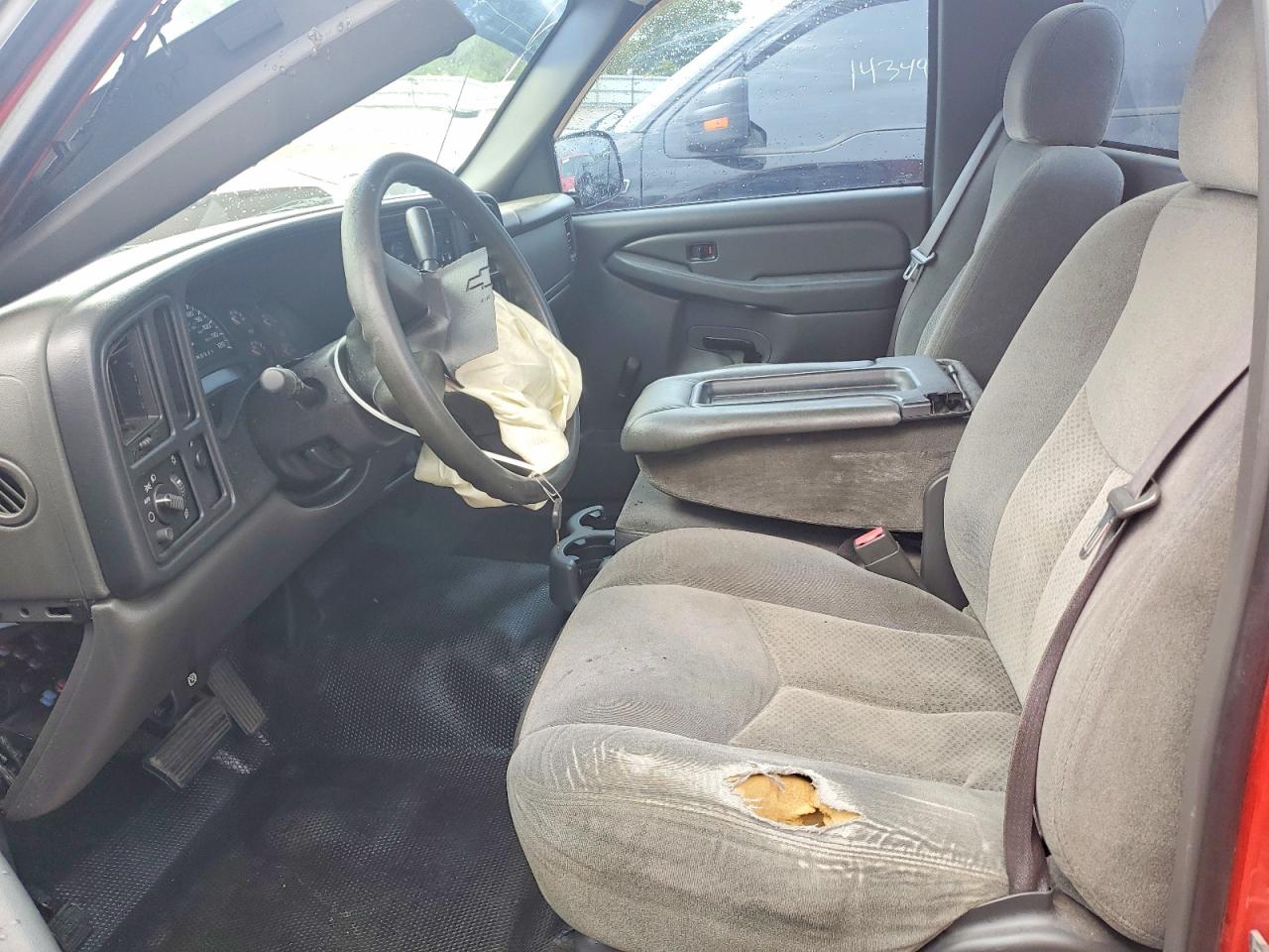 2006 Chevrolet Silverado C1500 Red vin: 3GCEC14X66G269117