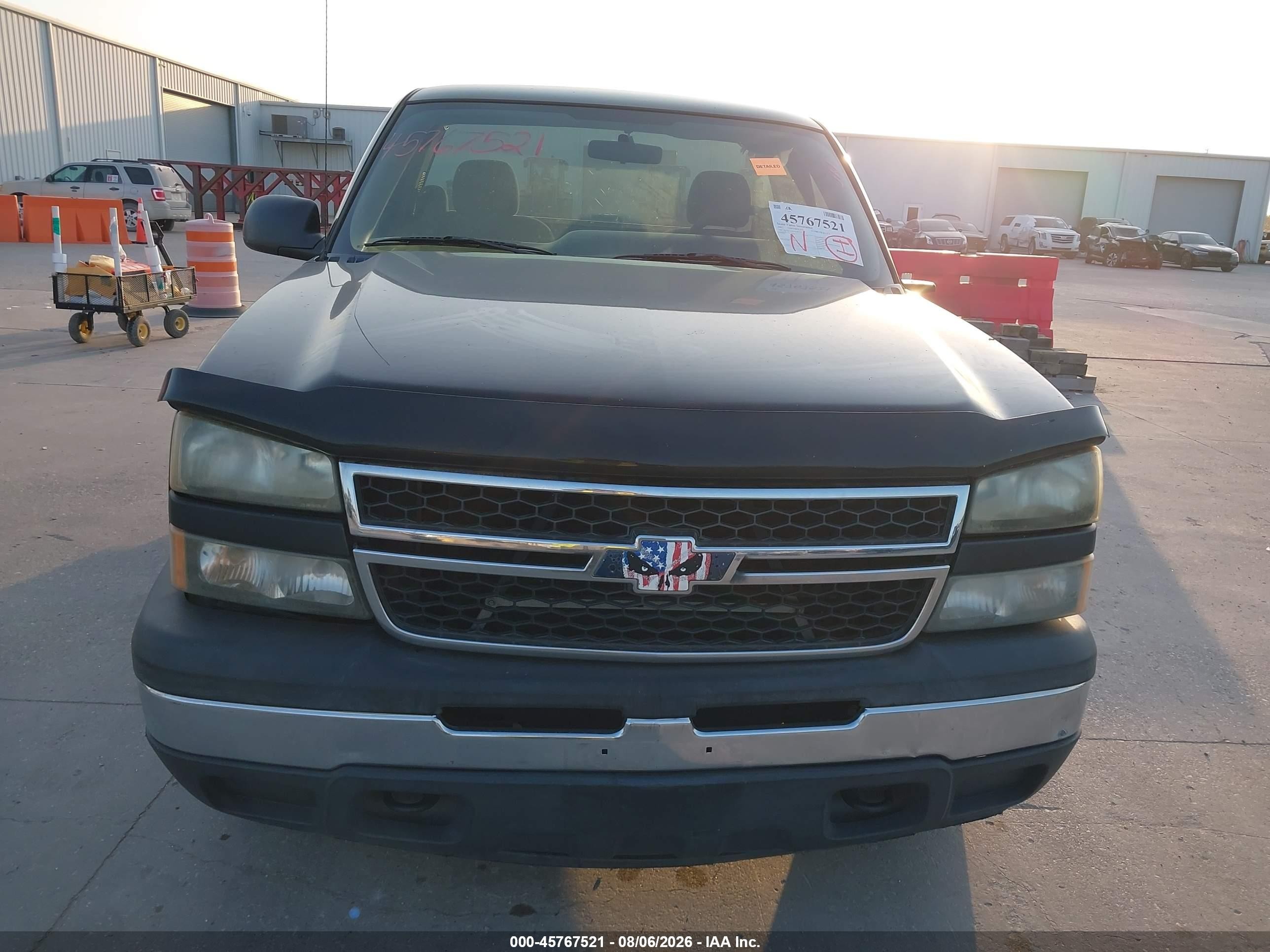 2007 Chevrolet Silverado 1500 Classic Work Truck Black vin: 3GCEC14X67G165521