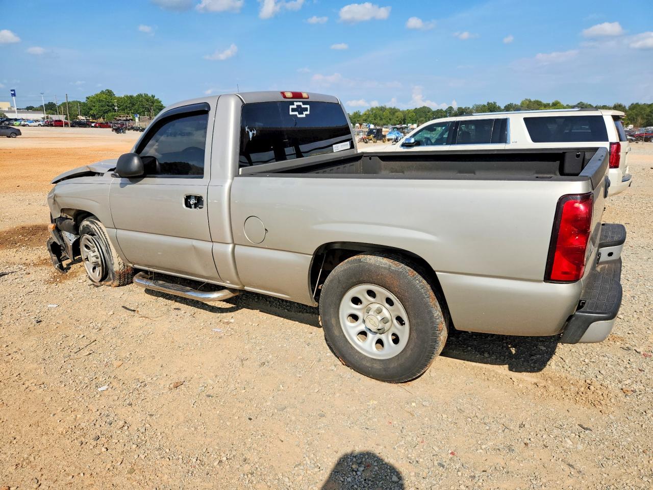 2007 Chevrolet Silverado C1500 Classic Silver vin: 3GCEC14X67G231257