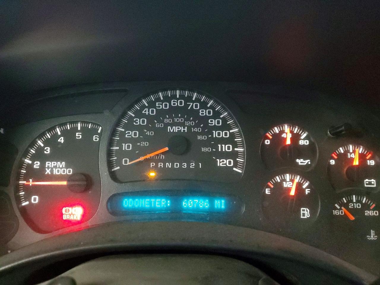 2006 Chevrolet Silverado C1500 White vin: 3GCEC14X76G164991