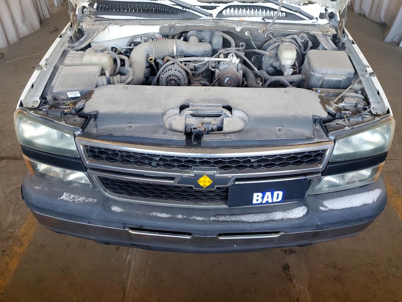 2006 Chevrolet Silverado C1500 White vin: 3GCEC14X76G164991
