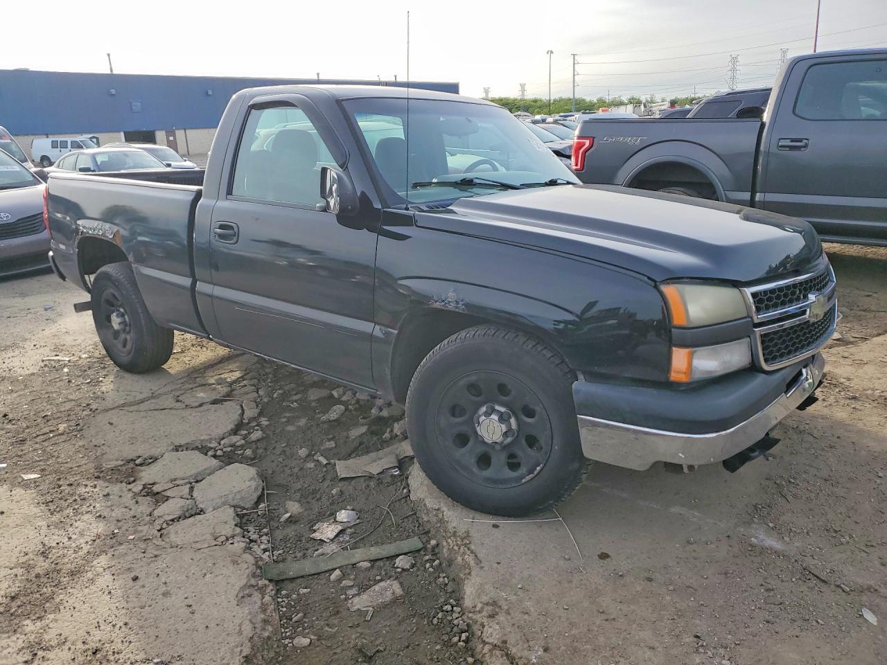 2007 Chevrolet Silverado C1500 Classic Черный vin: 3GCEC14X87G224584