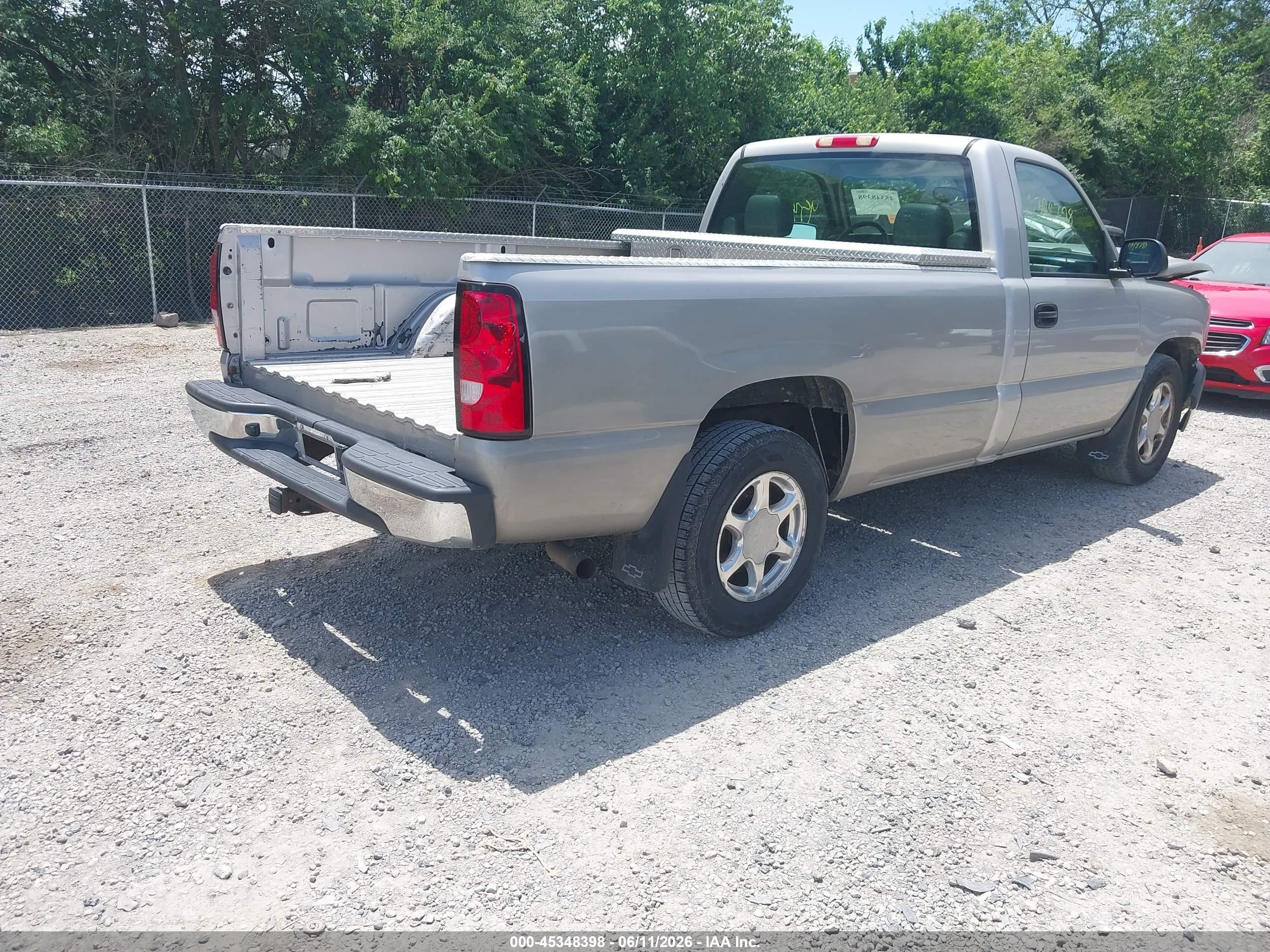 2006 Chevrolet Silverado 1500 Work Truck Silver vin: 3GCEC14XX6G213018