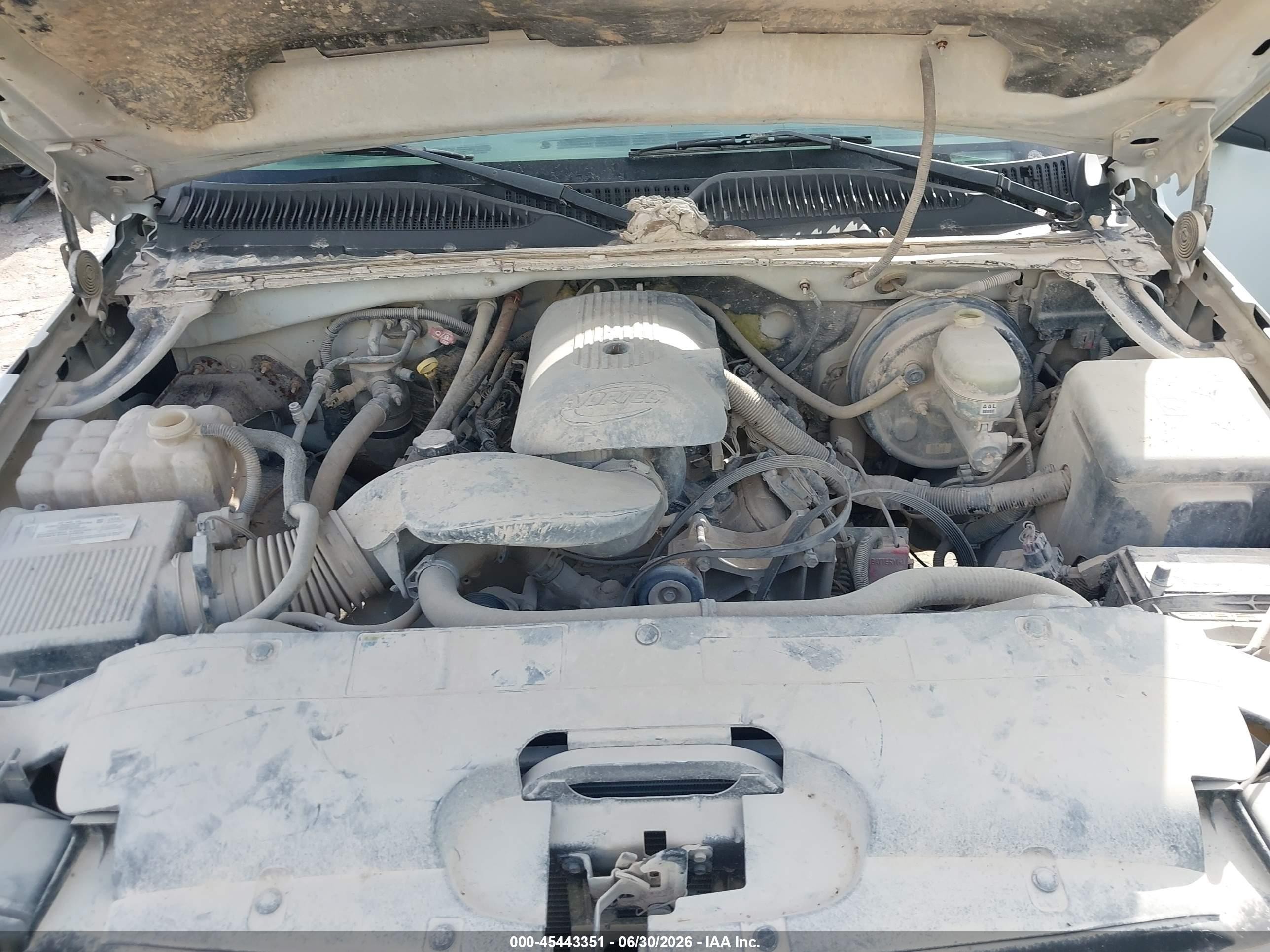 2007 Chevrolet Silverado 1500 Classic Work Truck White vin: 3GCEC14Z27G188800