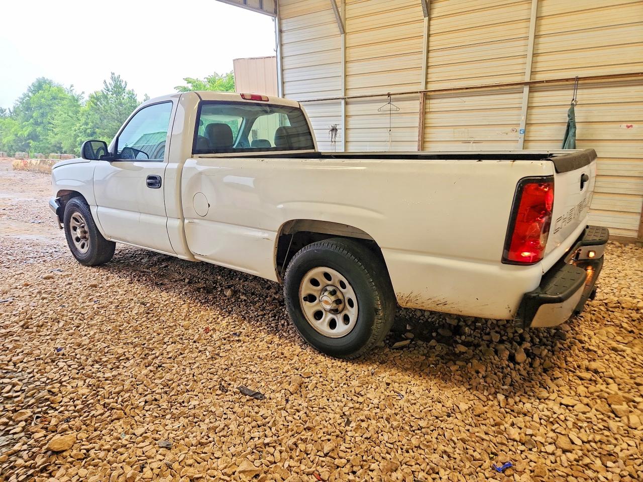 2006 Chevrolet Silverado C1500 White vin: 3GCEC14Z46G152816
