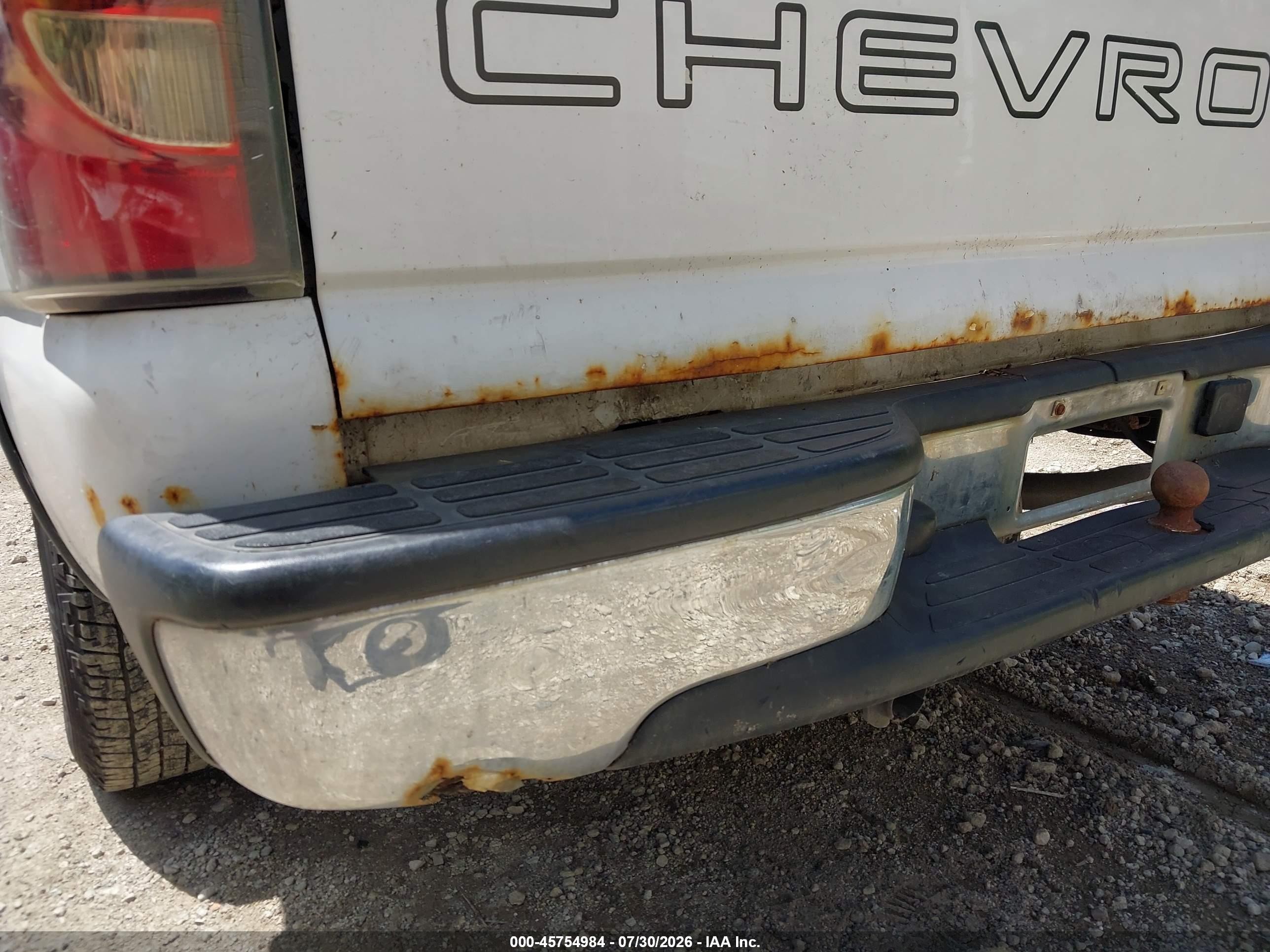 2007 Chevrolet Silverado 1500 Classic Work Truck White vin: 3GCEC14Z87G151489