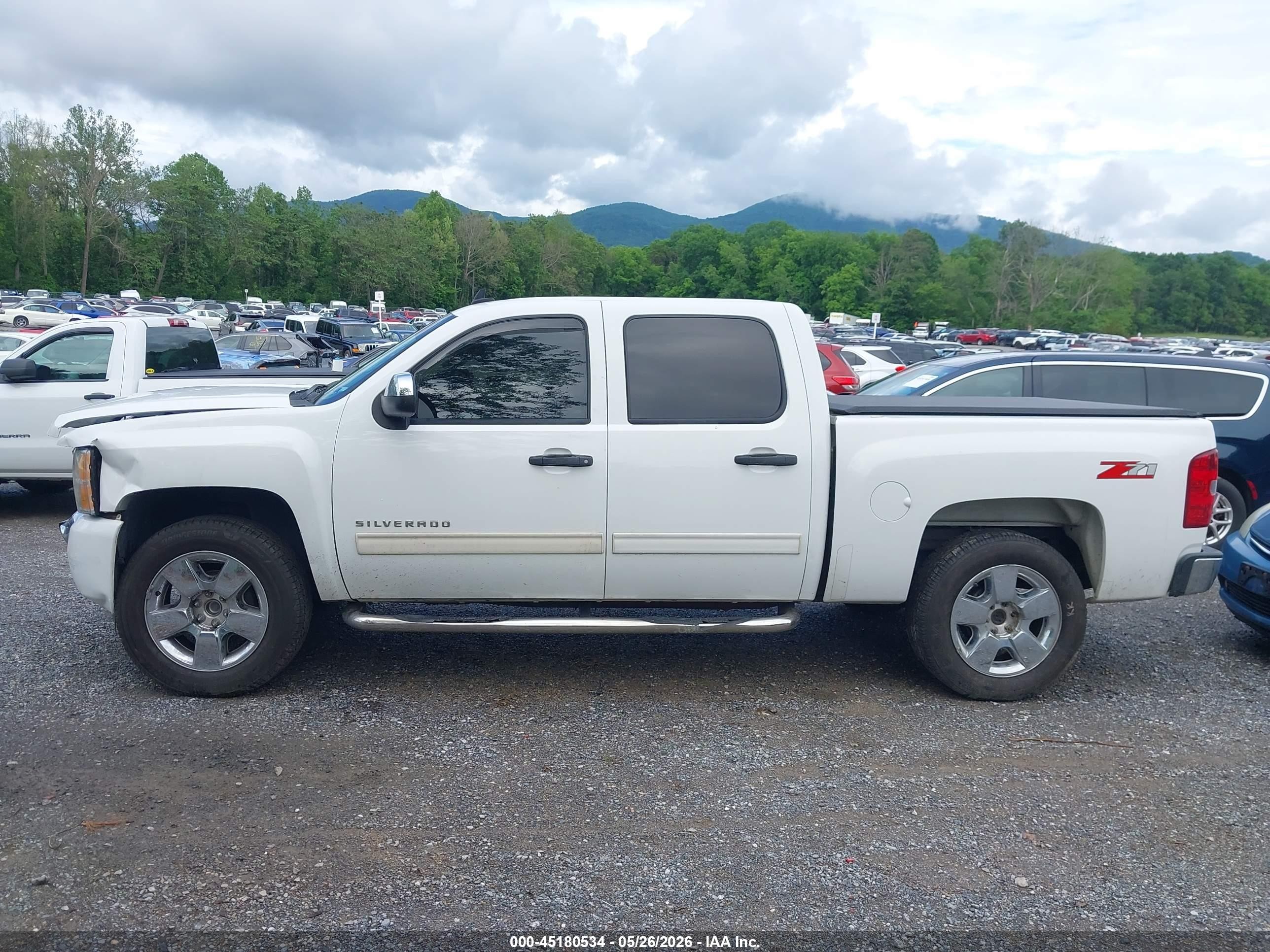 2009 Chevrolet Silverado 1500 Lt White vin: 3GCEC23089G289142