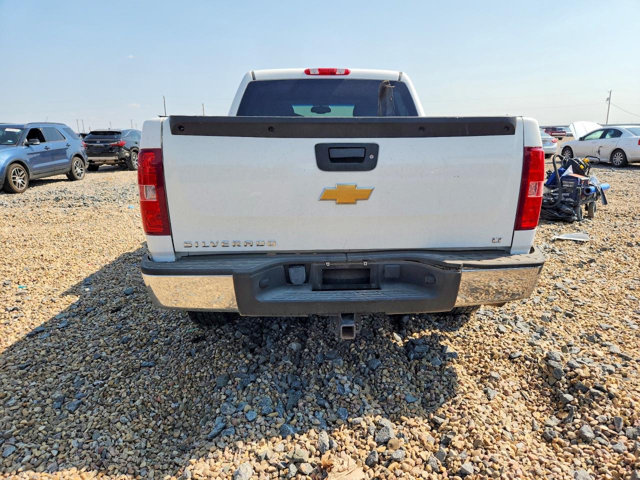 2009 Chevrolet Silverado C1500 Lt White vin: 3GCEC23J09G272456