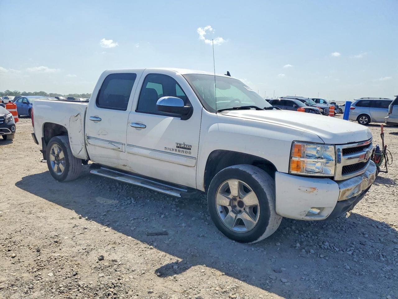 2009 Chevrolet Silverado C1500 Lt White vin: 3GCEC23J99G289210