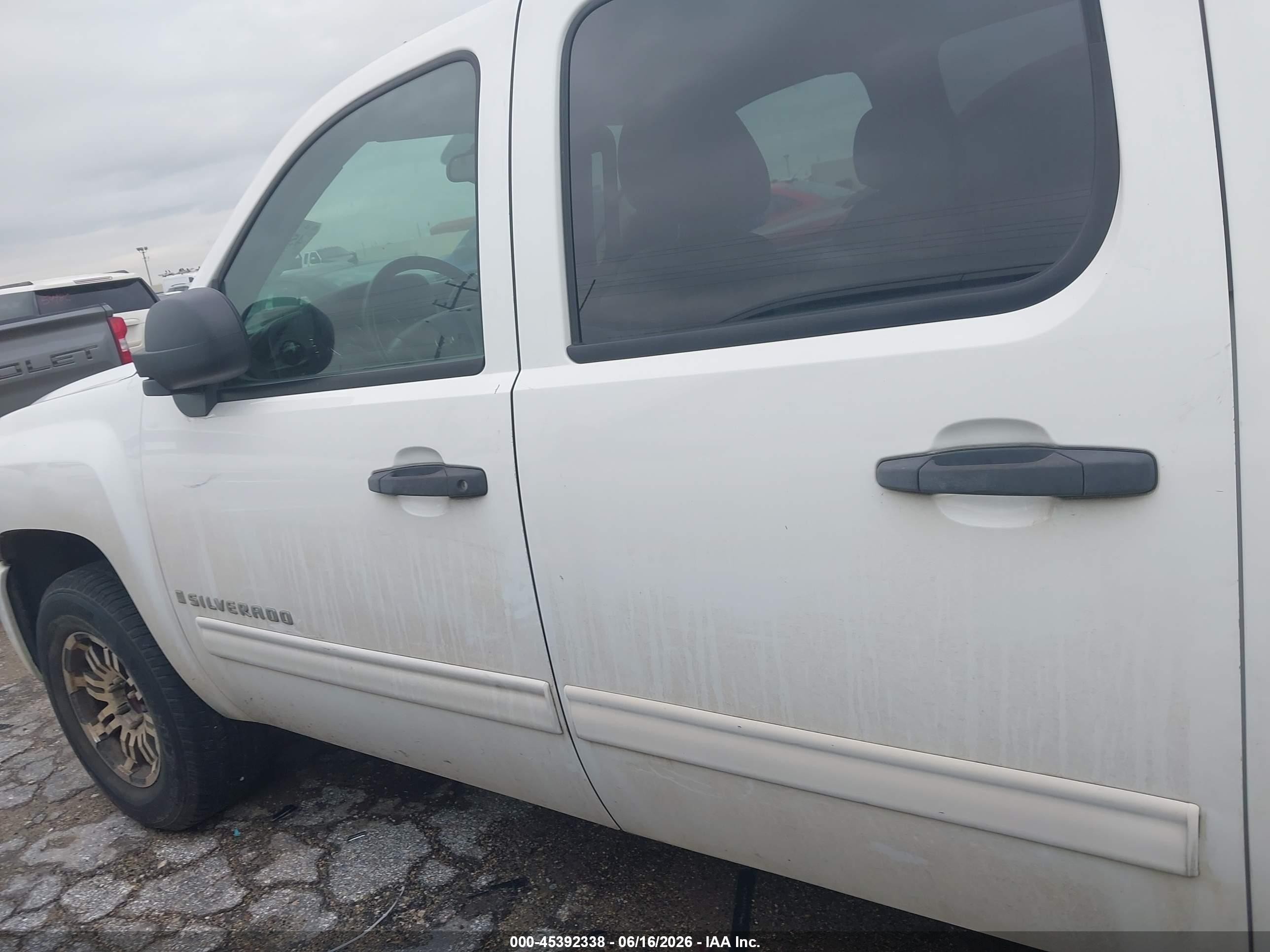 2009 Chevrolet Silverado 1500 Lt White vin: 3GCEC23JX9G266566