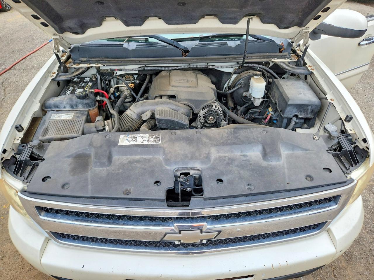 2009 Chevrolet Silverado C1500 Ltz White vin: 3GCEC33069G160029