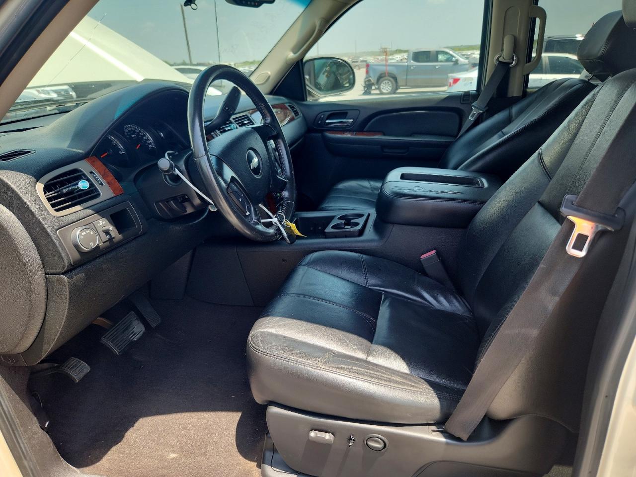 2009 Chevrolet Silverado C1500 Ltz Бежевый vin: 3GCEC33J09G237891