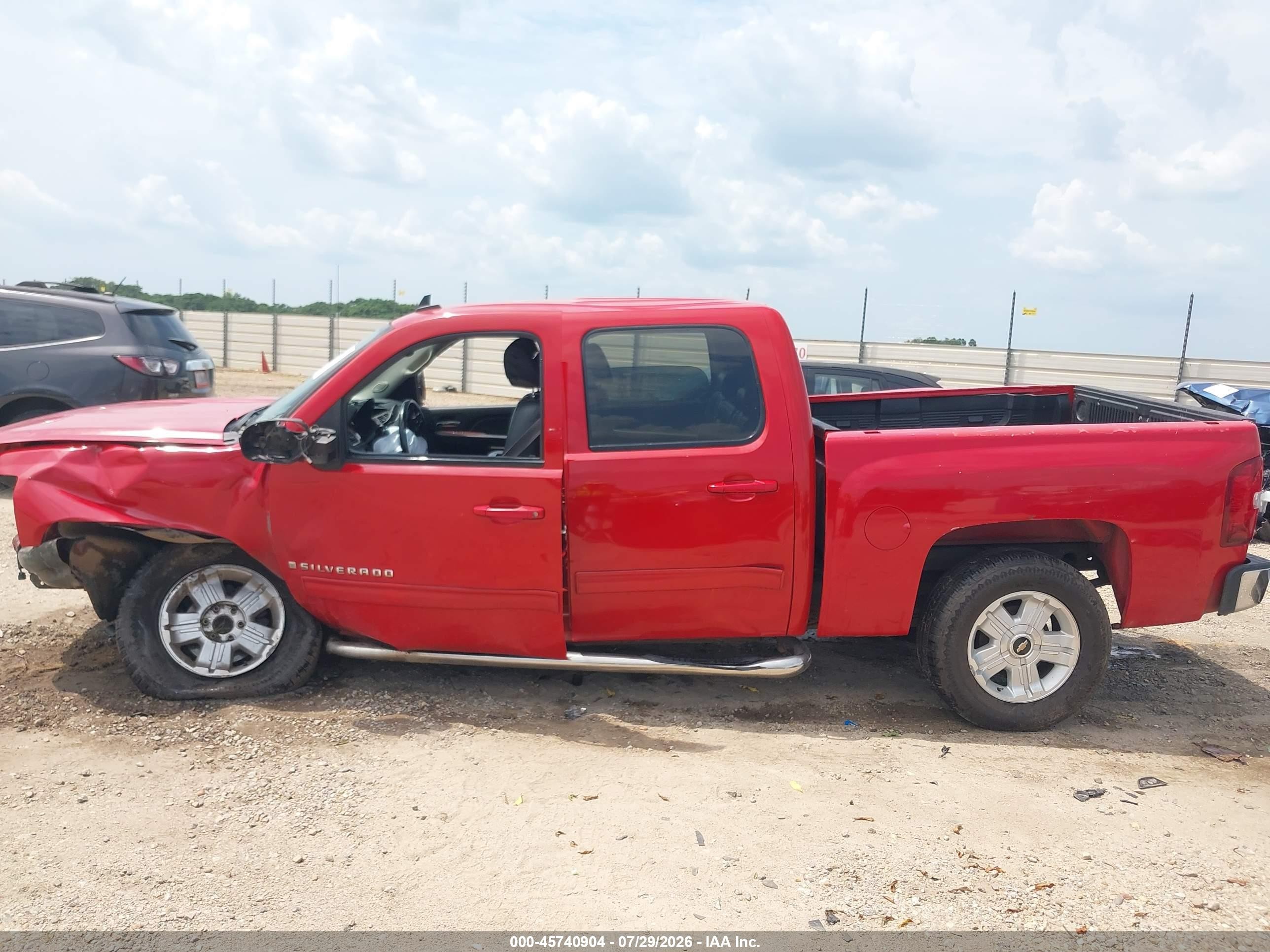 2009 Chevrolet Silverado 1500 Ltz Red vin: 3GCEC33J69G236485
