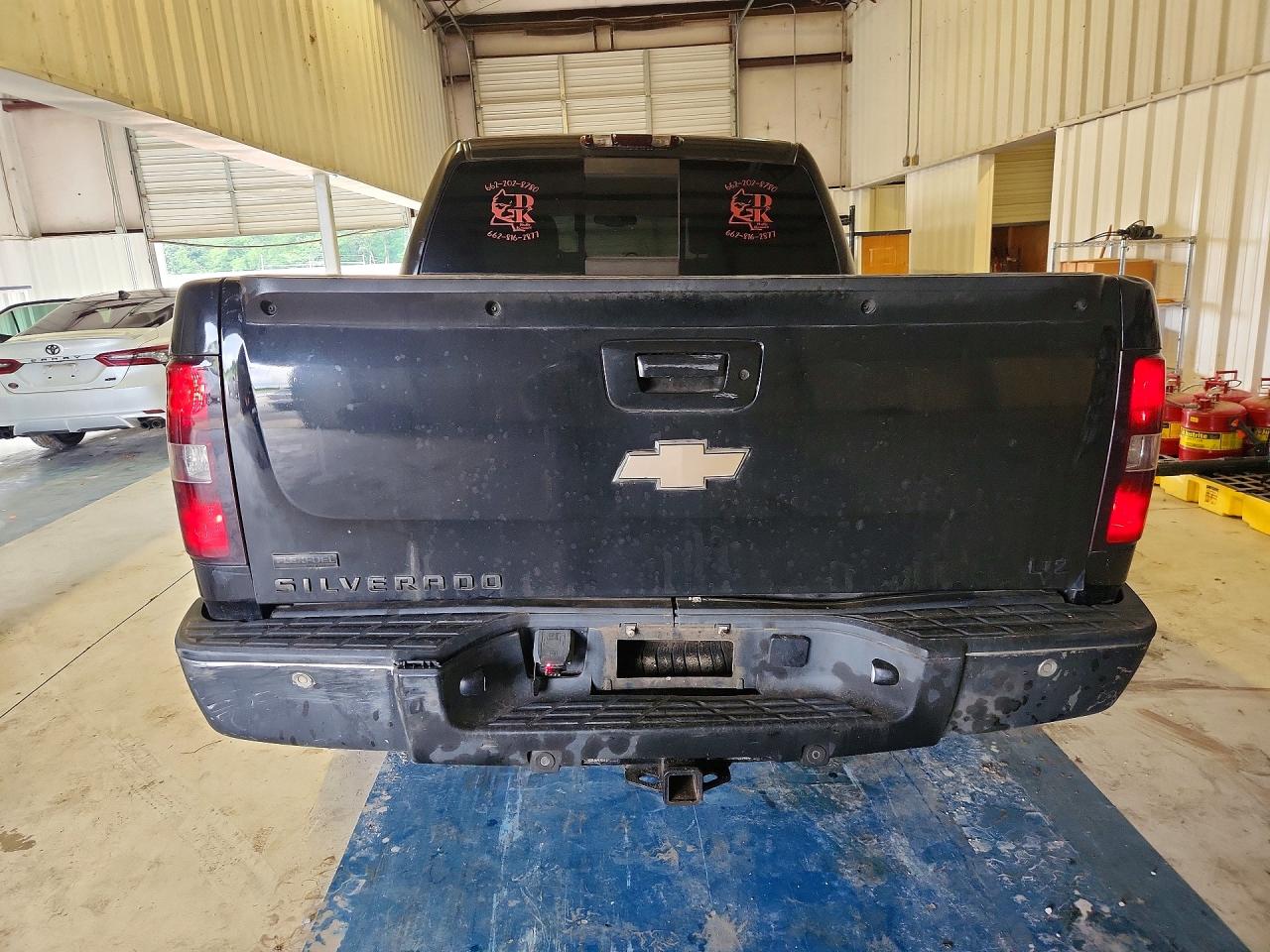 2008 Chevrolet Silverado K1500 Черный vin: 3GCEK13328G273797