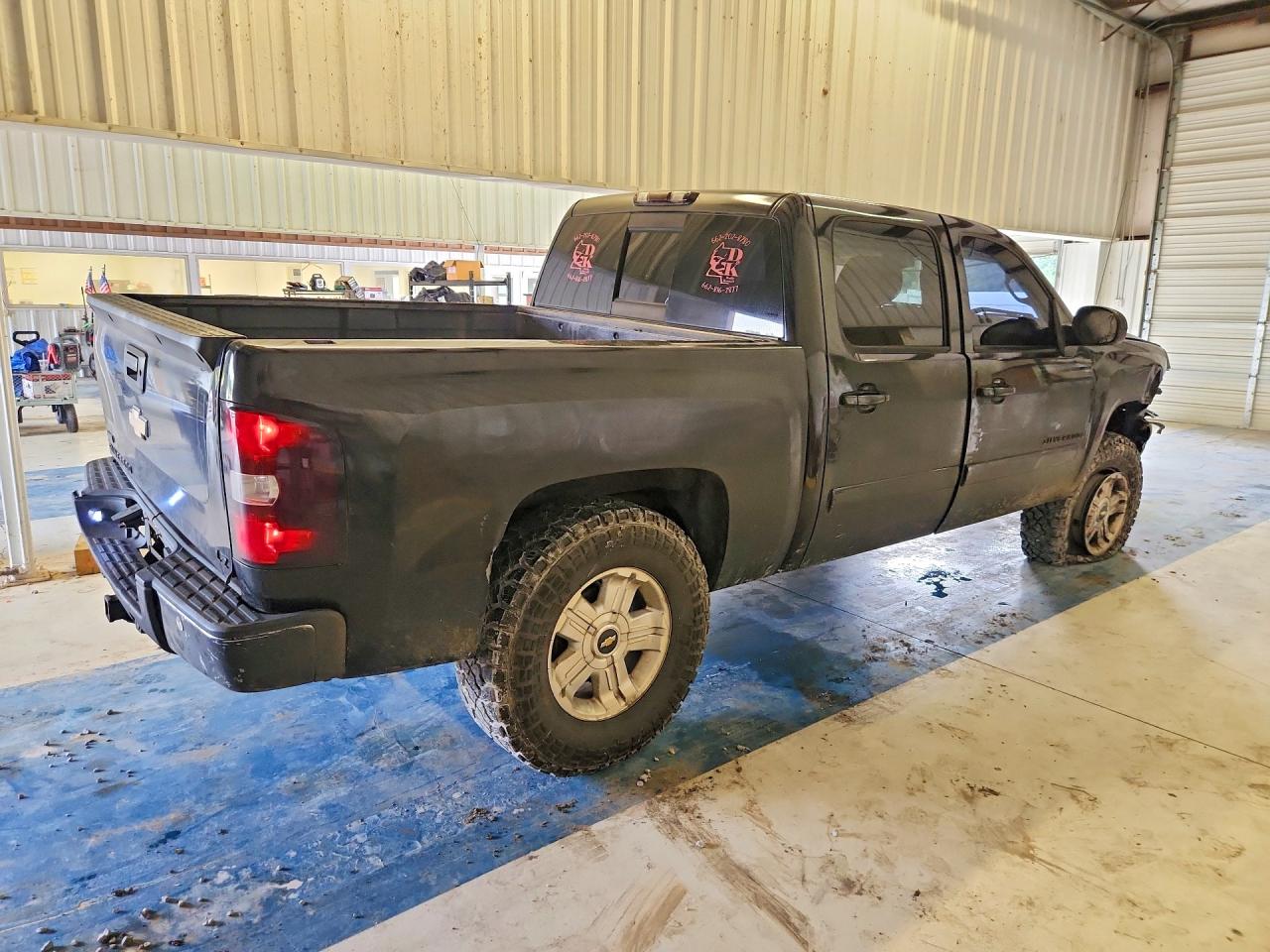 2008 Chevrolet Silverado K1500 Черный vin: 3GCEK13328G273797