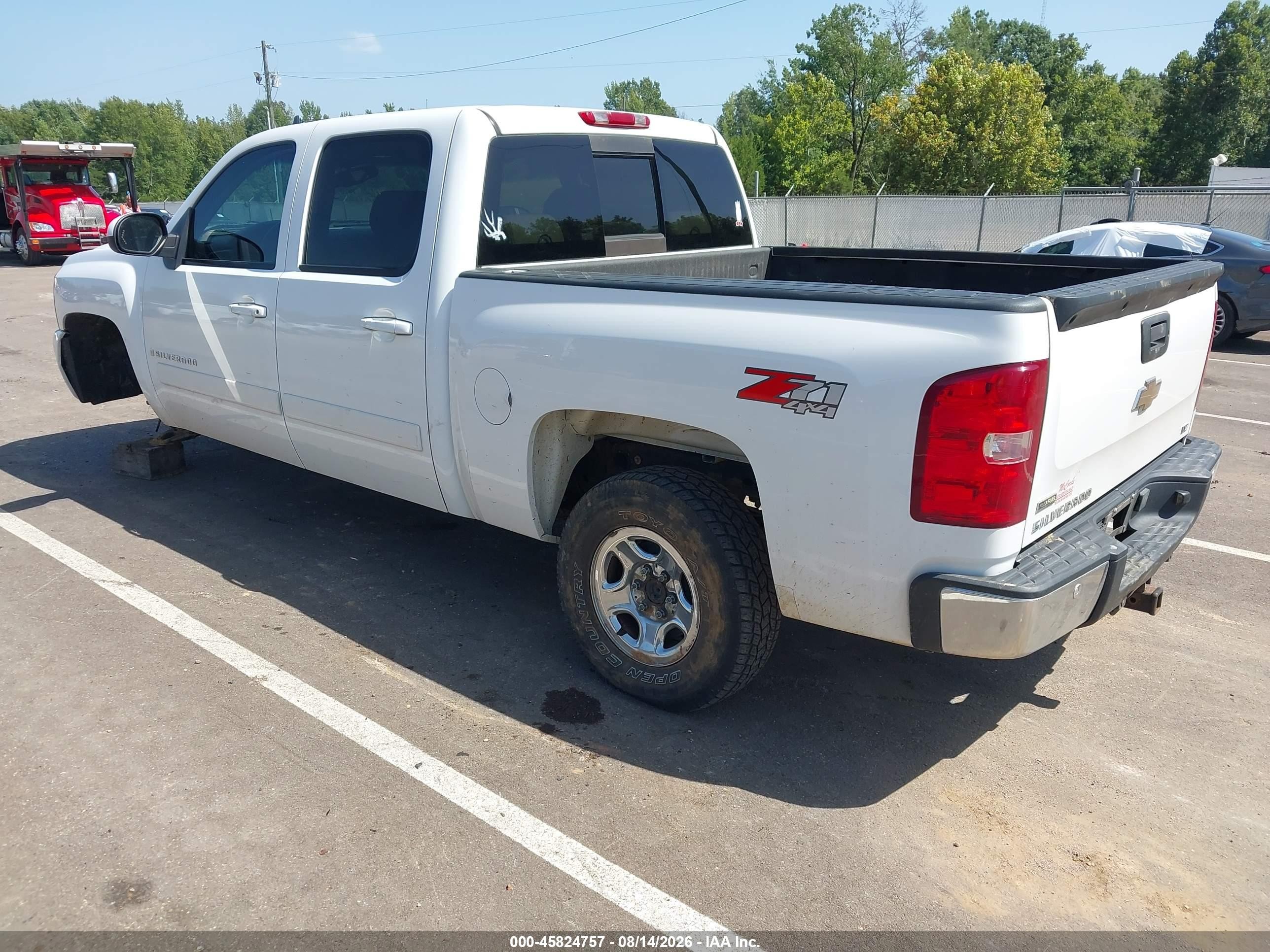 2008 Chevrolet Silverado 1500 Ltz White vin: 3GCEK13338G252053