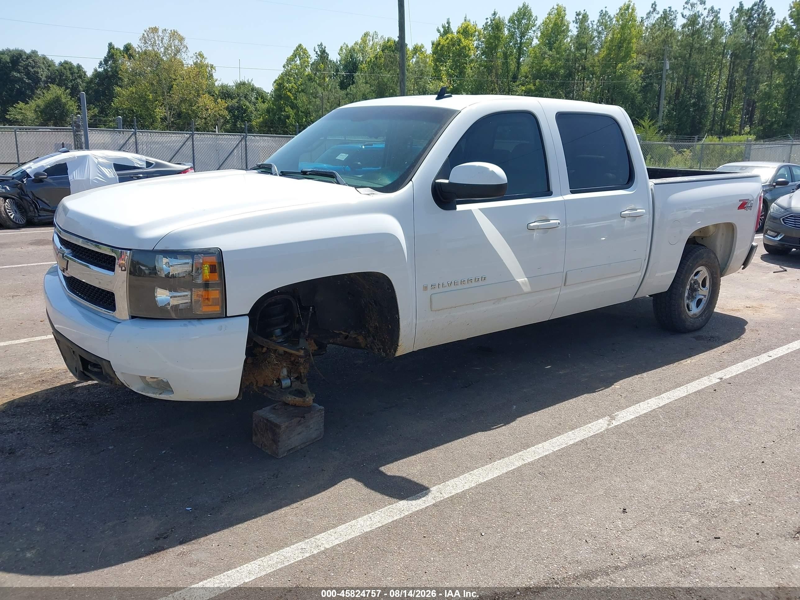 2008 Chevrolet Silverado 1500 Ltz White vin: 3GCEK13338G252053