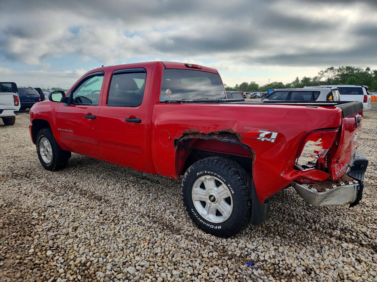 2008 Chevrolet Silverado K1500 Красный vin: 3GCEK13368G203686