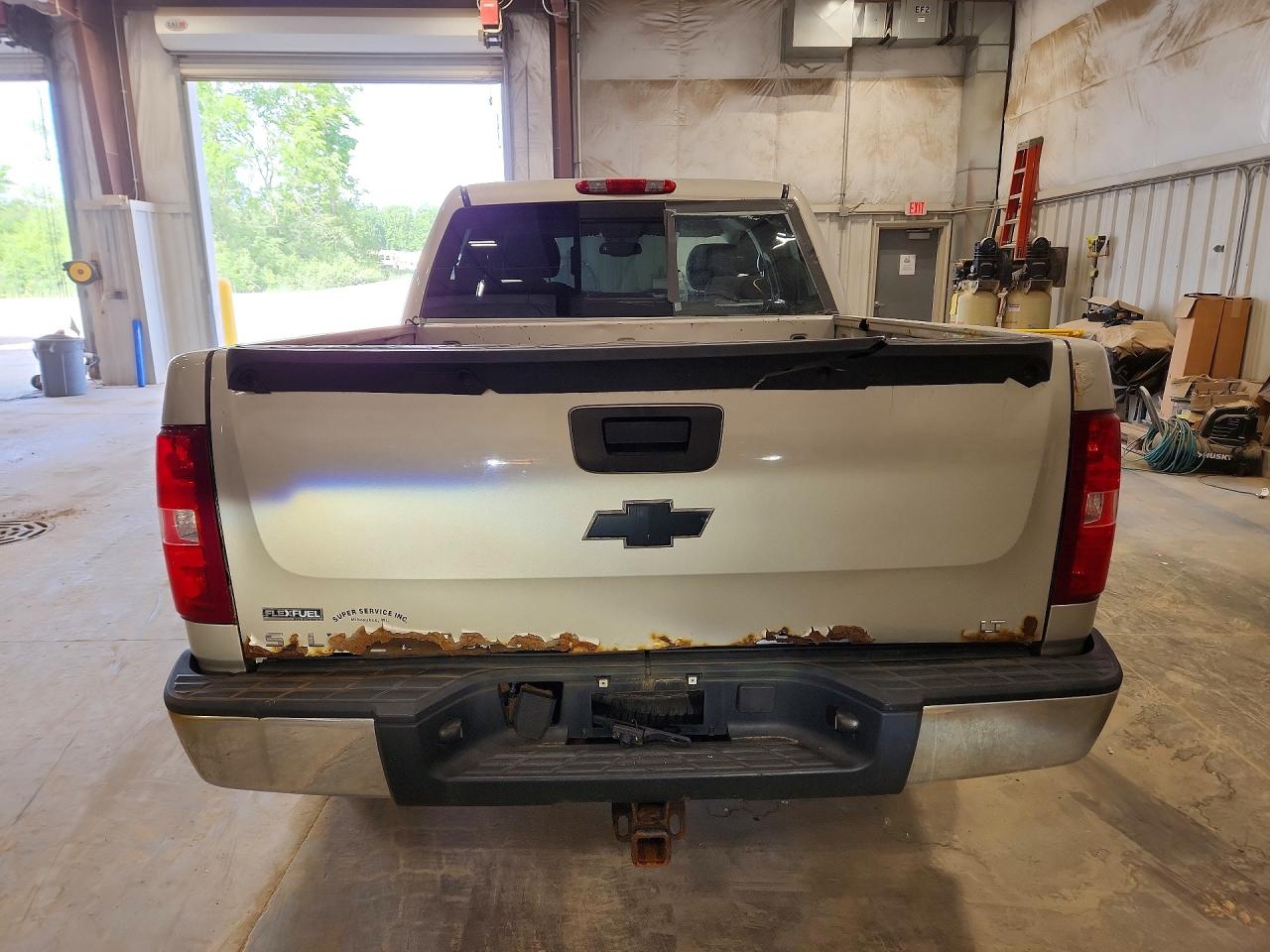 2008 Chevrolet Silverado K1500 Tan vin: 3GCEK13388G253554