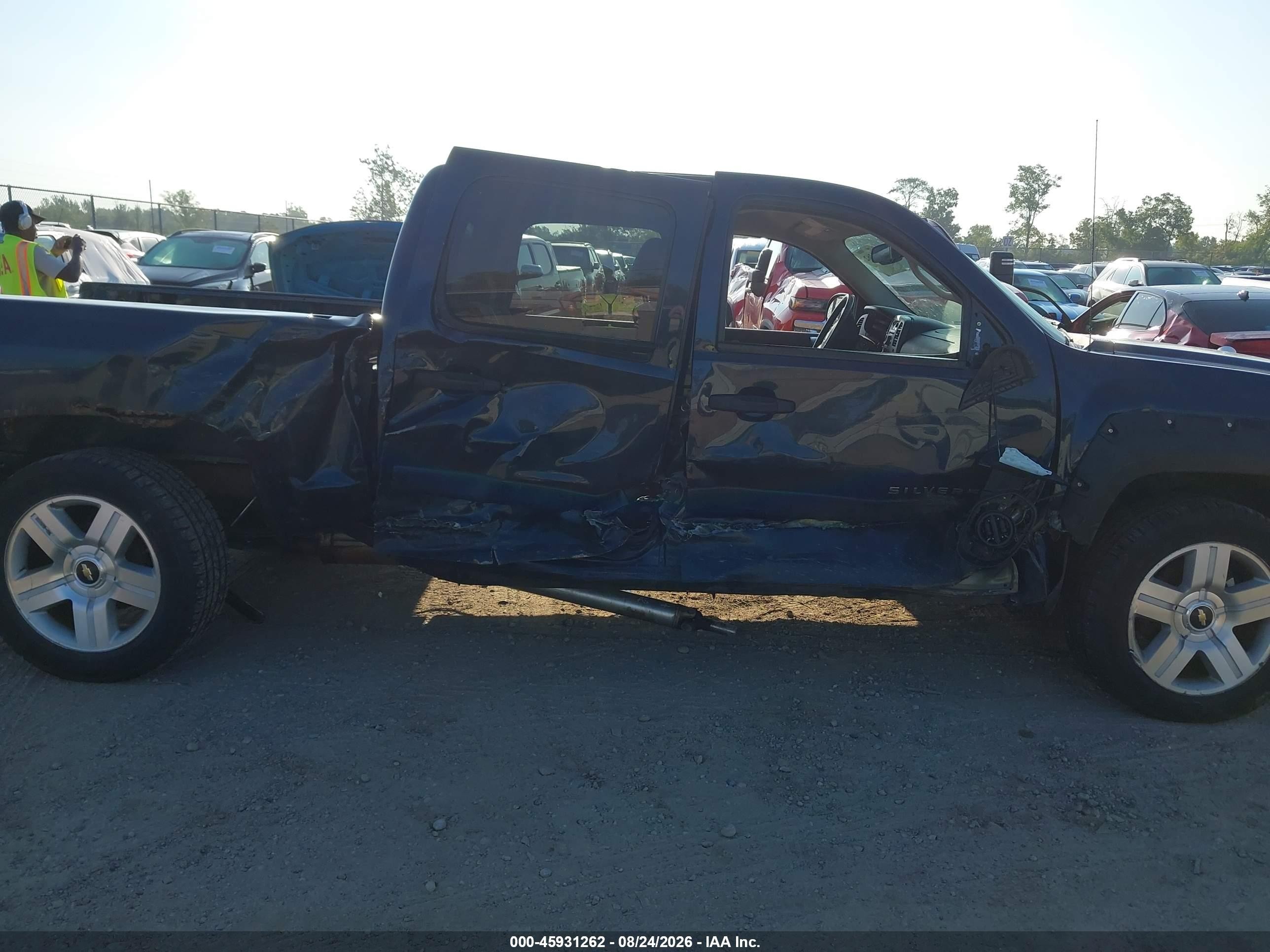 2008 Chevrolet Silverado 1500 Lt1 Blue vin: 3GCEK133X8G301149