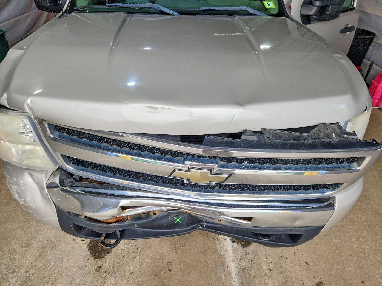 2009 Chevrolet Silverado K1500 Серебряный vin: 3GCEK13C19G176608