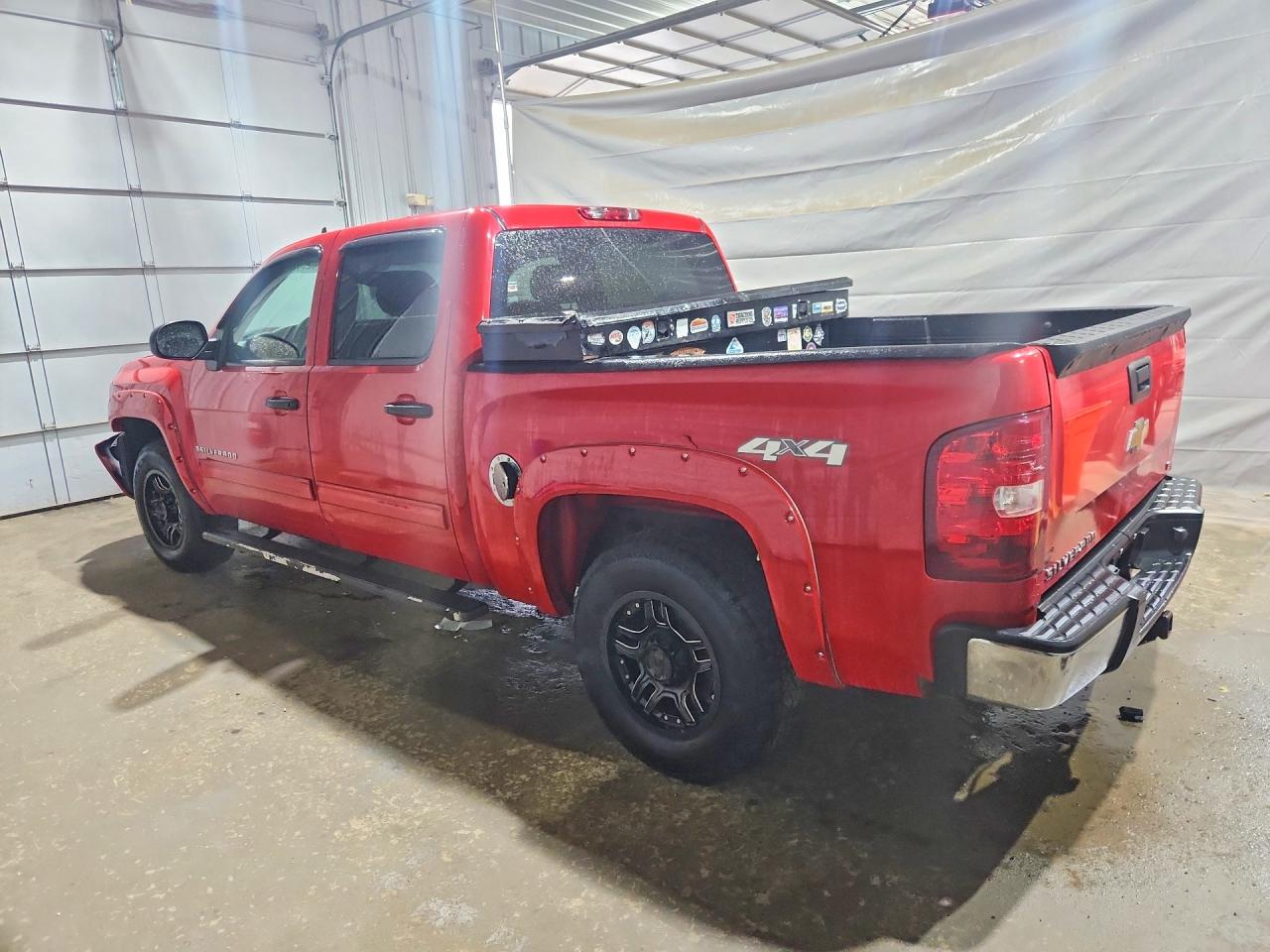 2009 Chev 1500 Silverado Red vin: 3GCEK13C29G177623