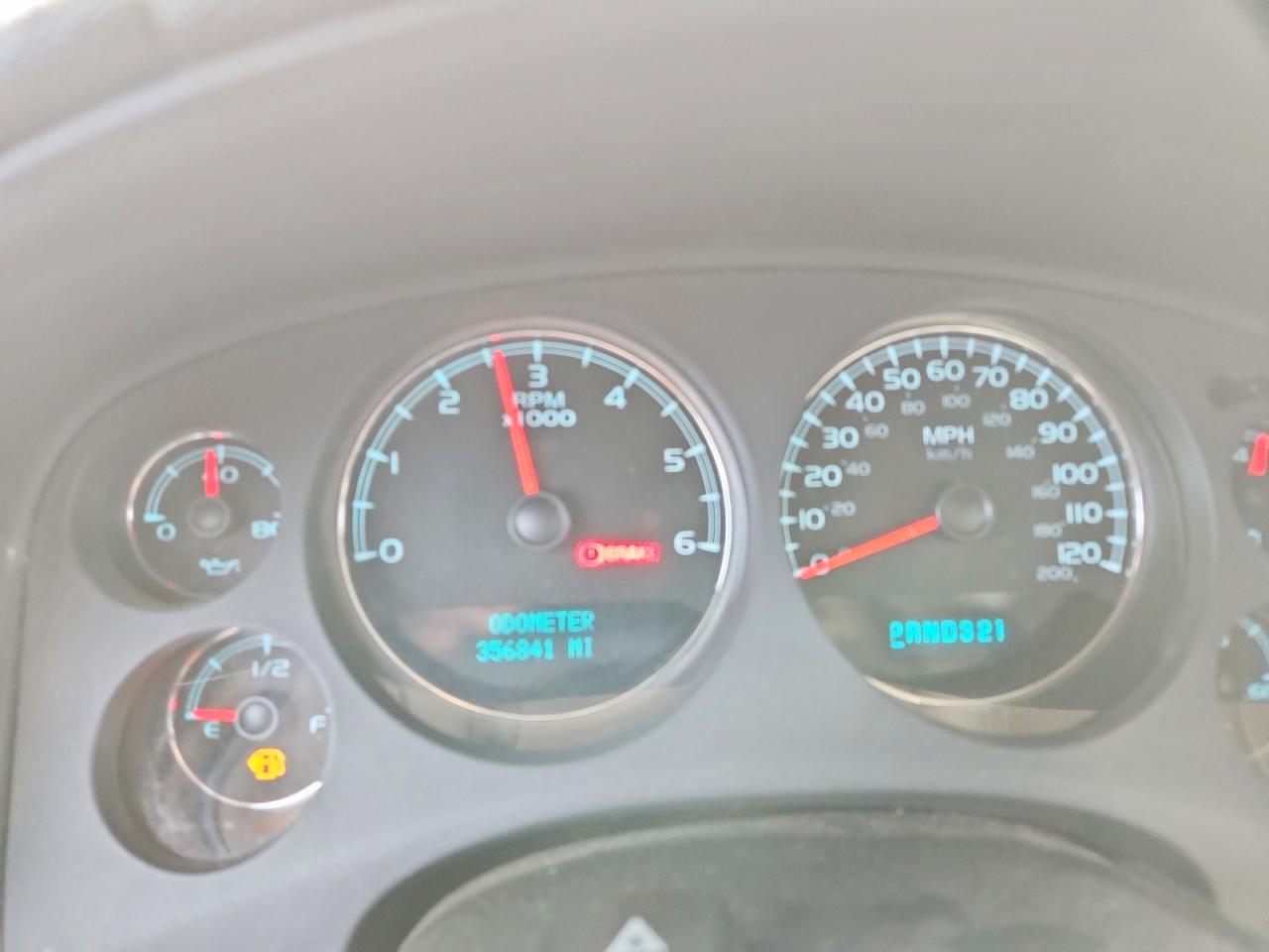 2008 Chevrolet Silverado K1500 White vin: 3GCEK13J18G225139