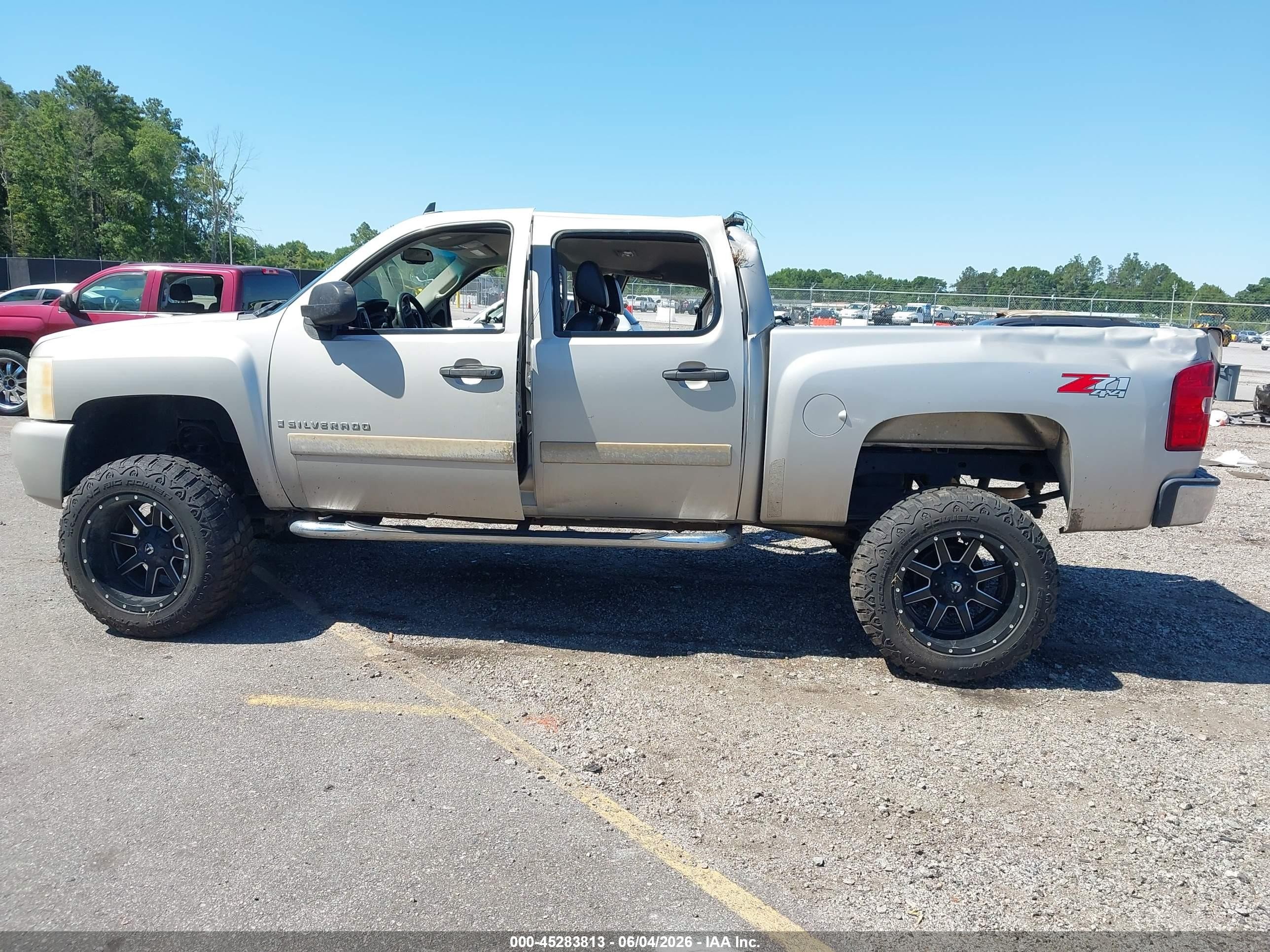 2008 Chevrolet Silverado 1500 Lt1 Silver vin: 3GCEK13J28G300706