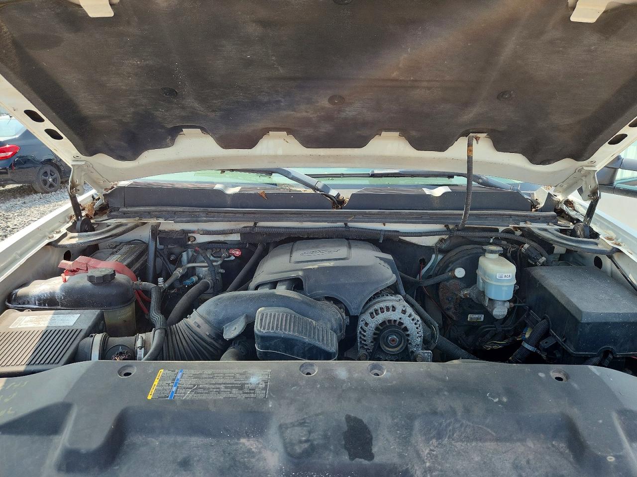 2008 Chevrolet Silverado K1500 White vin: 3GCEK13J48G253033