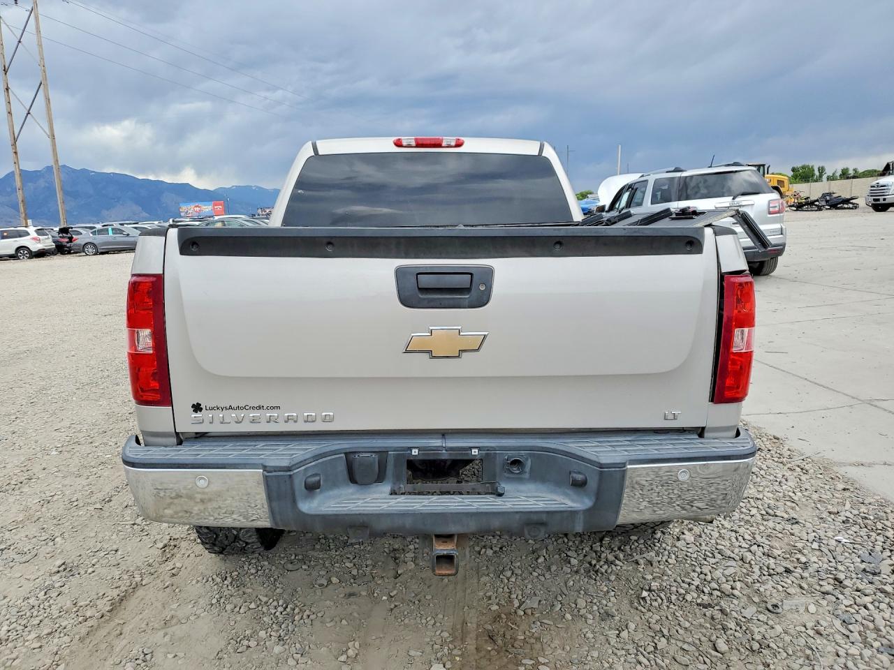 2008 Chevrolet Silverado K1500 Коричневый vin: 3GCEK13J58G220851