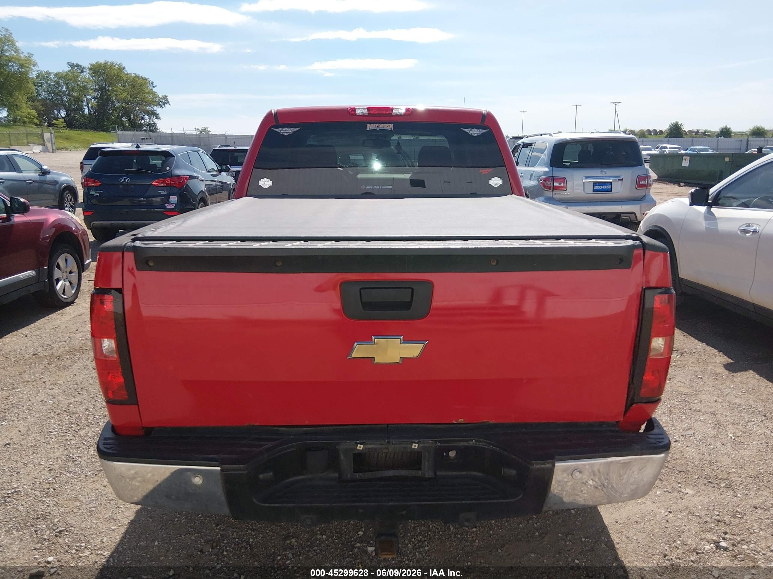 2007 Chevrolet Silverado 1500 Ltz Red vin: 3GCEK13M07G511136