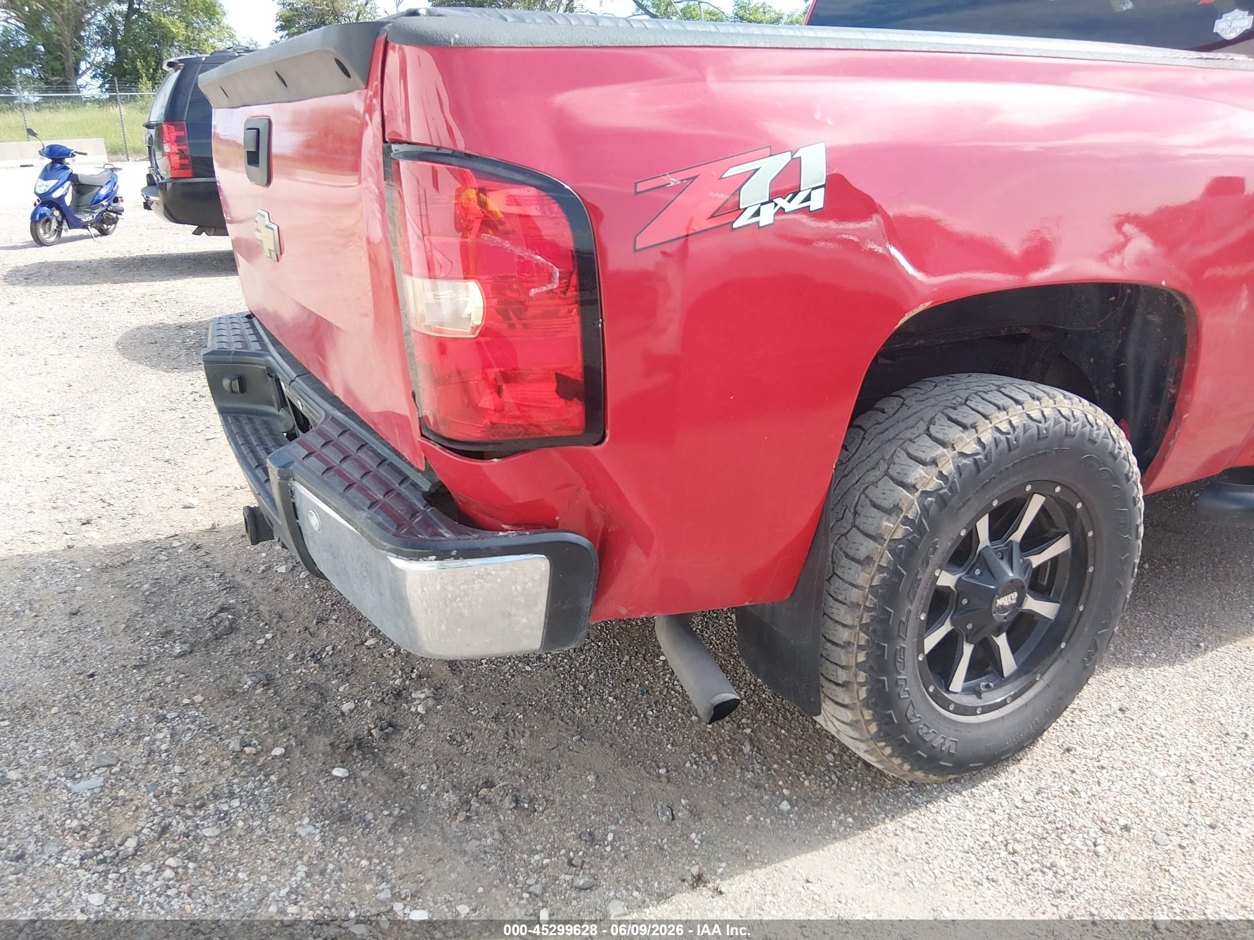 2007 Chevrolet Silverado 1500 Ltz Red vin: 3GCEK13M07G511136