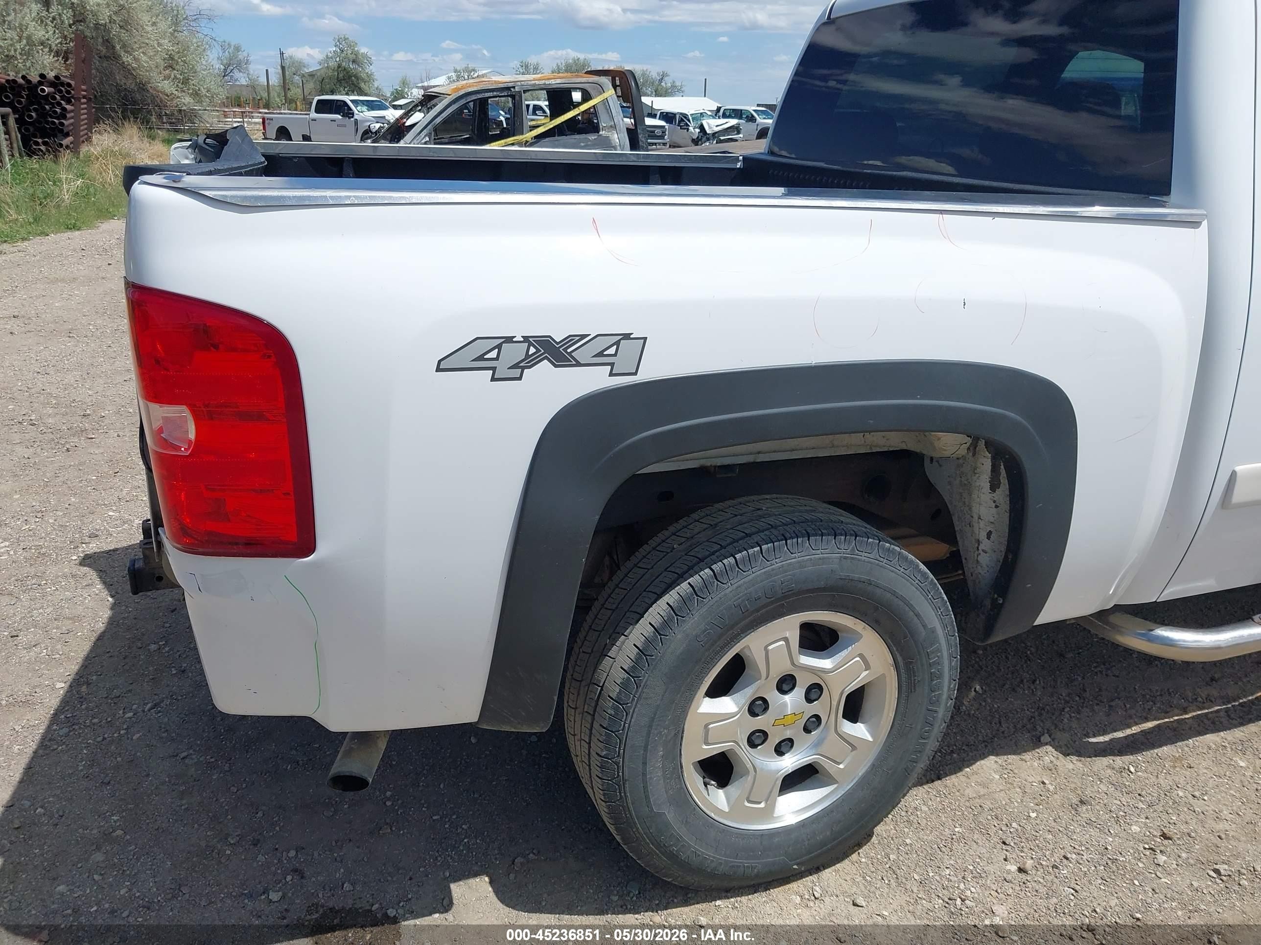 2007 Chevrolet Silverado 1500 Lt1 Белый vin: 3GCEK13M17G542766