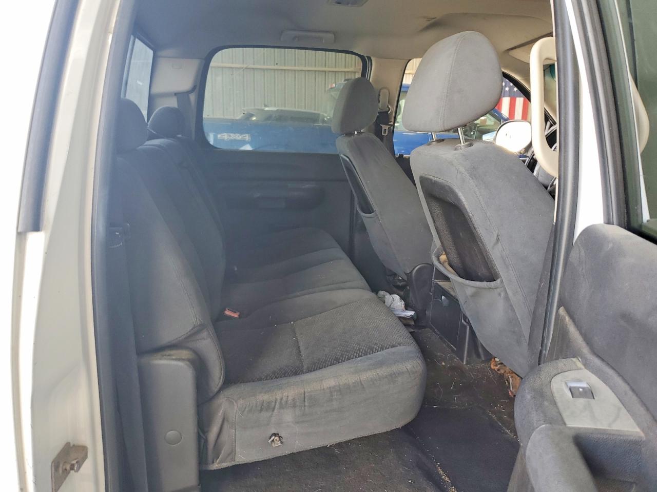 2007 Chevrolet Silverado K1500 Crew Cab White vin: 3GCEK13M27G512854