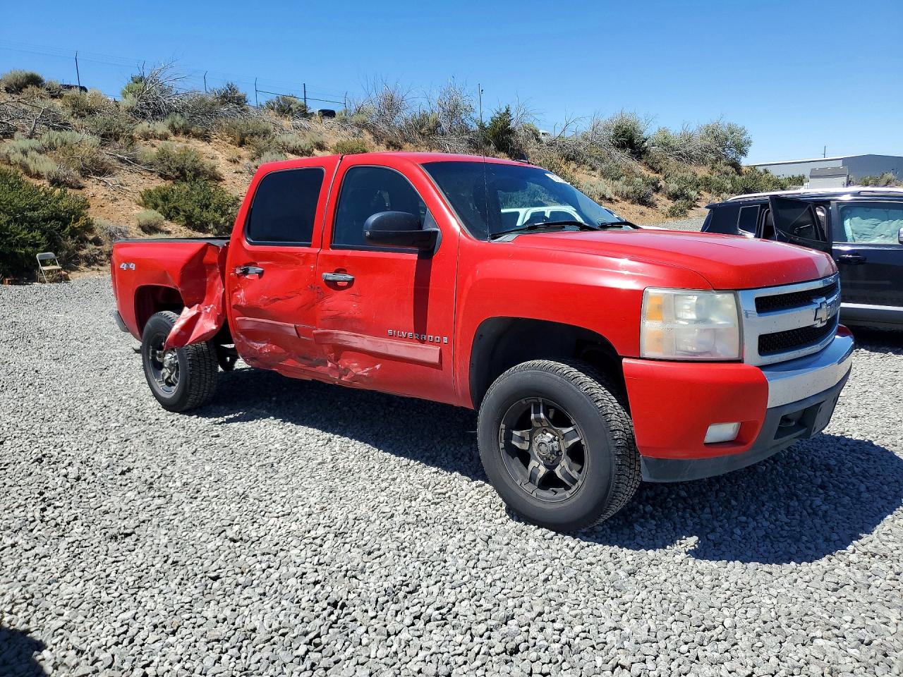 2007 Chevrolet Silverado K1500 Crew Cab Red vin: 3GCEK13M77G506614