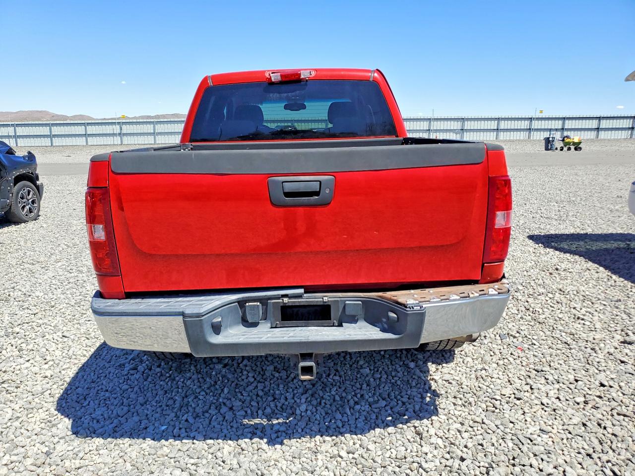 2007 Chevrolet Silverado K1500 Crew Cab Red vin: 3GCEK13M77G506614