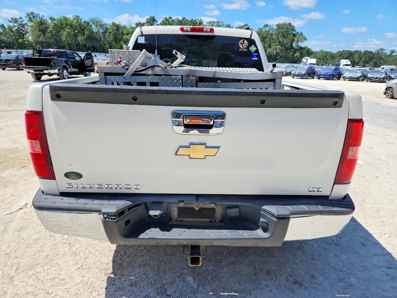 2008 Chevrolet Silverado K1500 Белый vin: 3GCEK13M78G124181