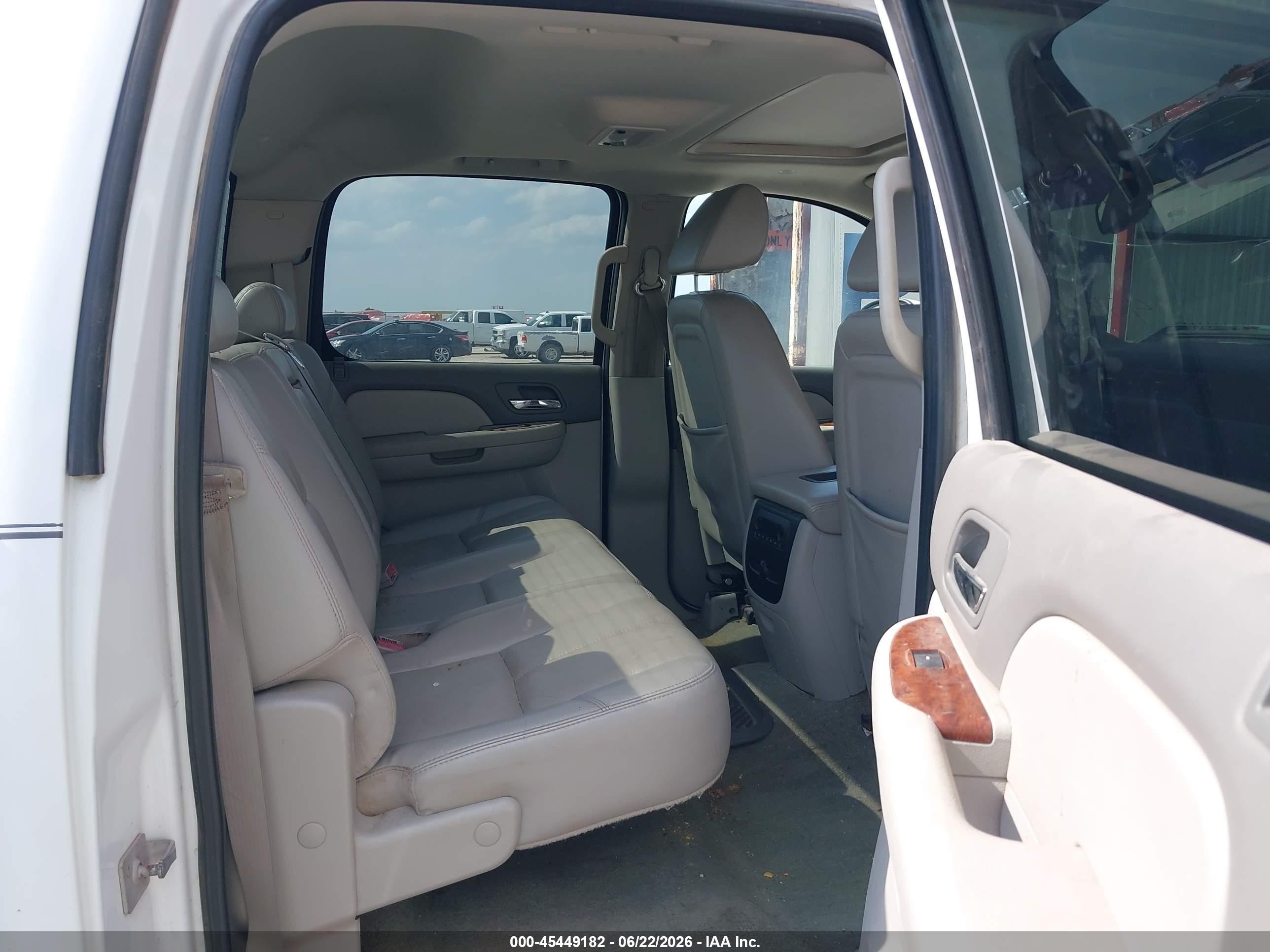 2008 Chevrolet Silverado 1500 Ltz White vin: 3GCEK13M78G131213