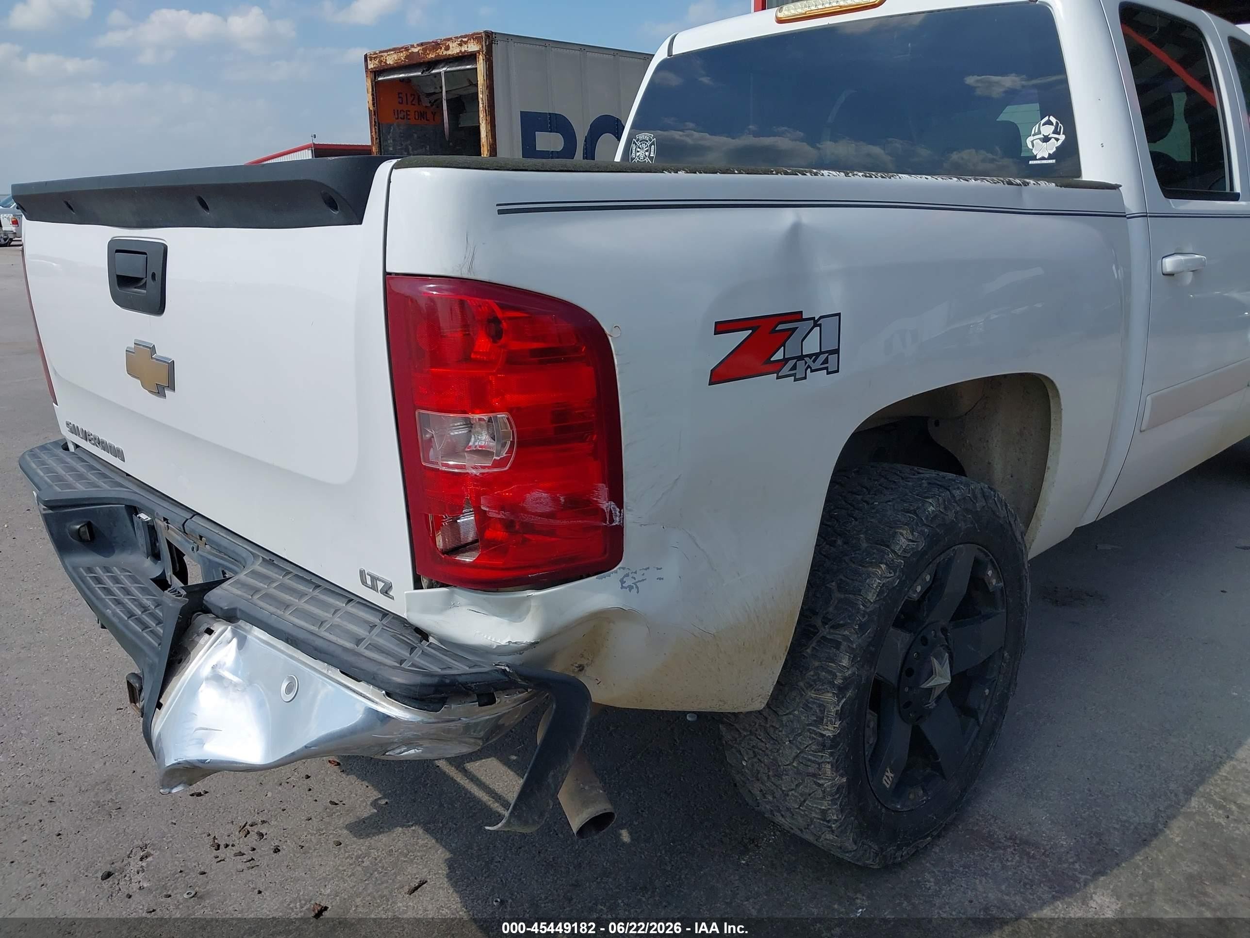 2008 Chevrolet Silverado 1500 Ltz White vin: 3GCEK13M78G131213