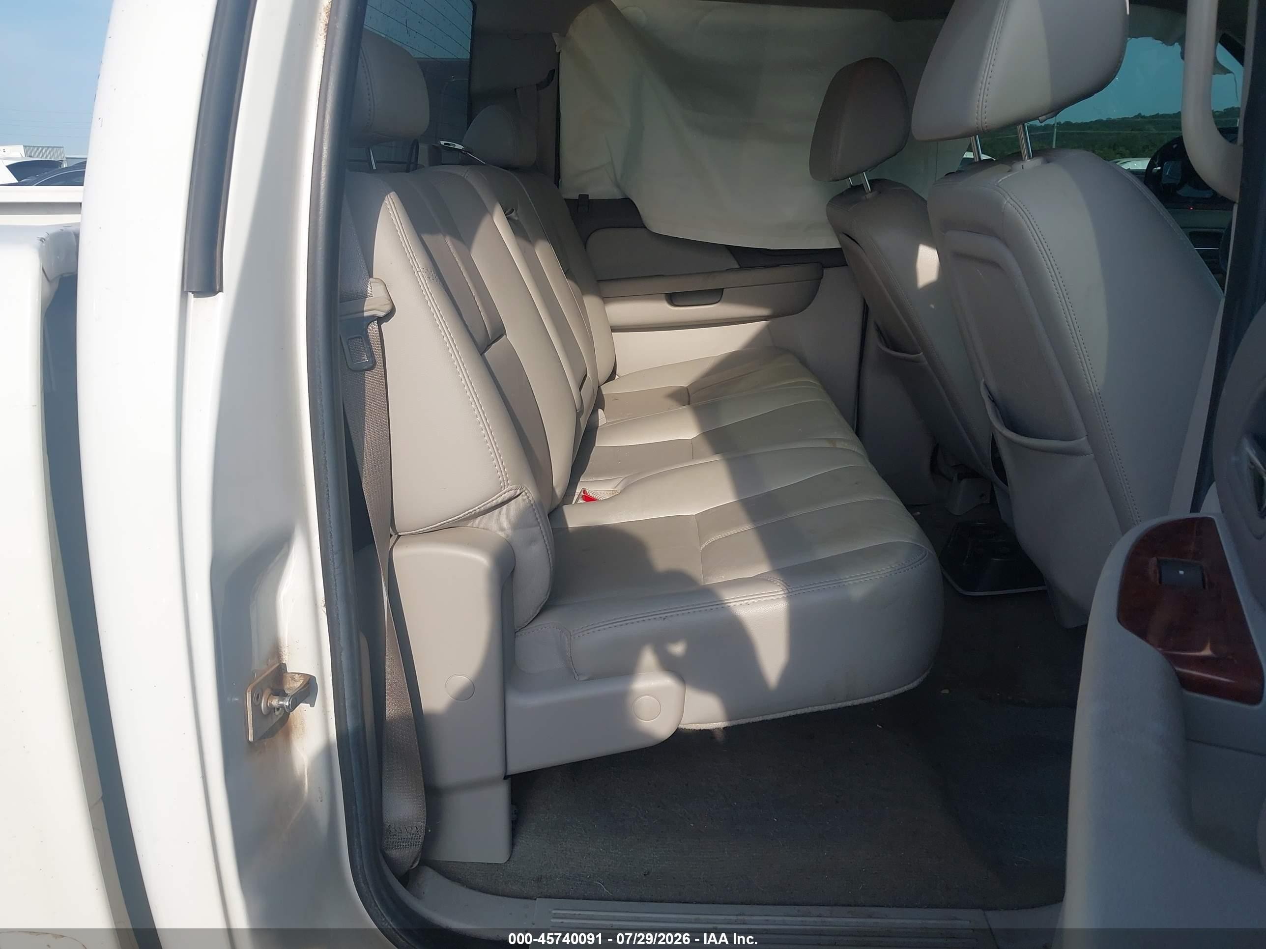 2008 Chevrolet Silverado 1500 Ltz White vin: 3GCEK13M98G166612