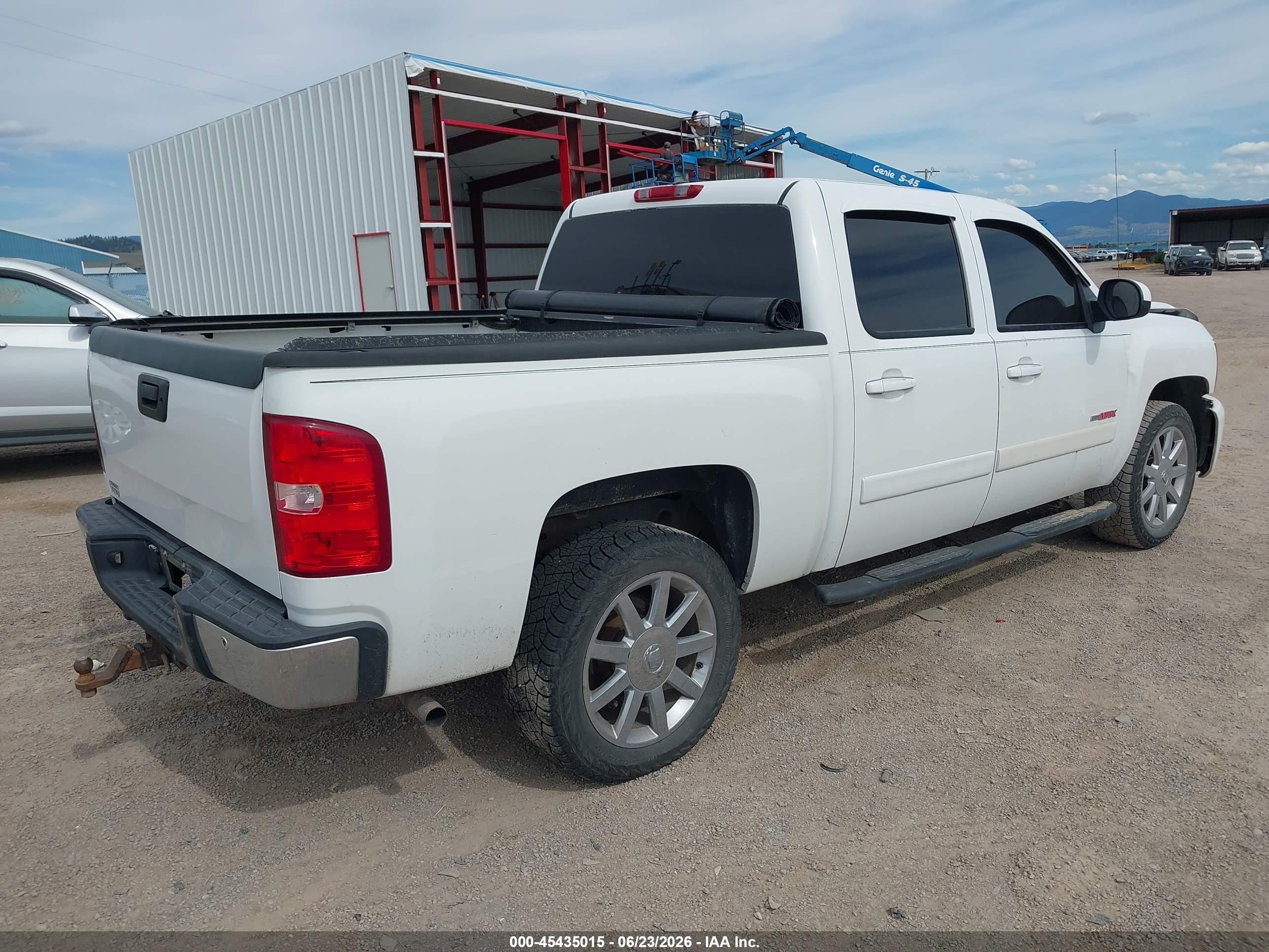 2007 Chevrolet Silverado 1500 Ltz White vin: 3GCEK13Y37G556526
