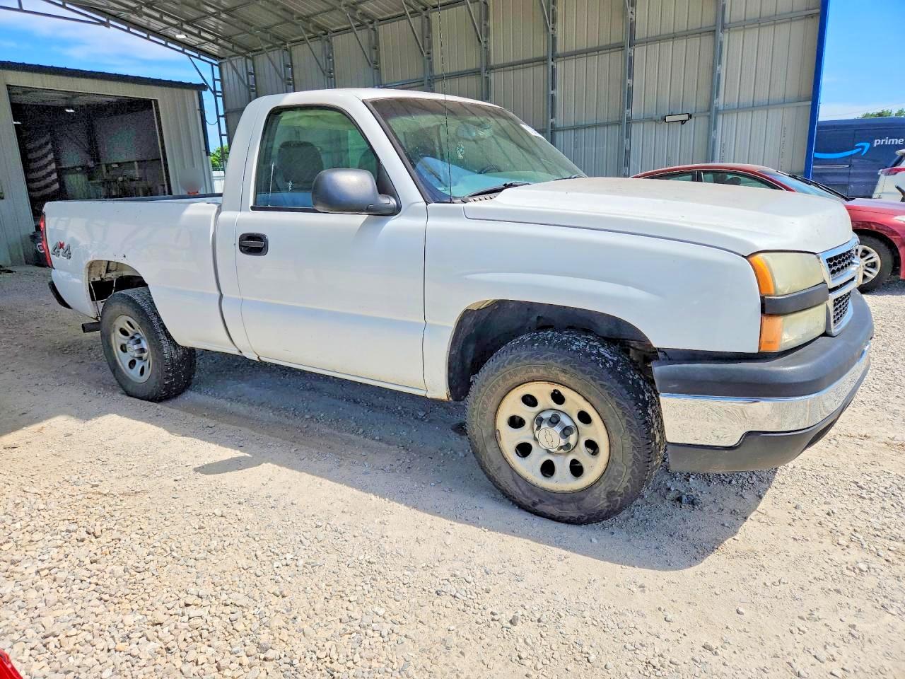 2006 Chevrolet 1502 White vin: 3GCEK14V56G182018