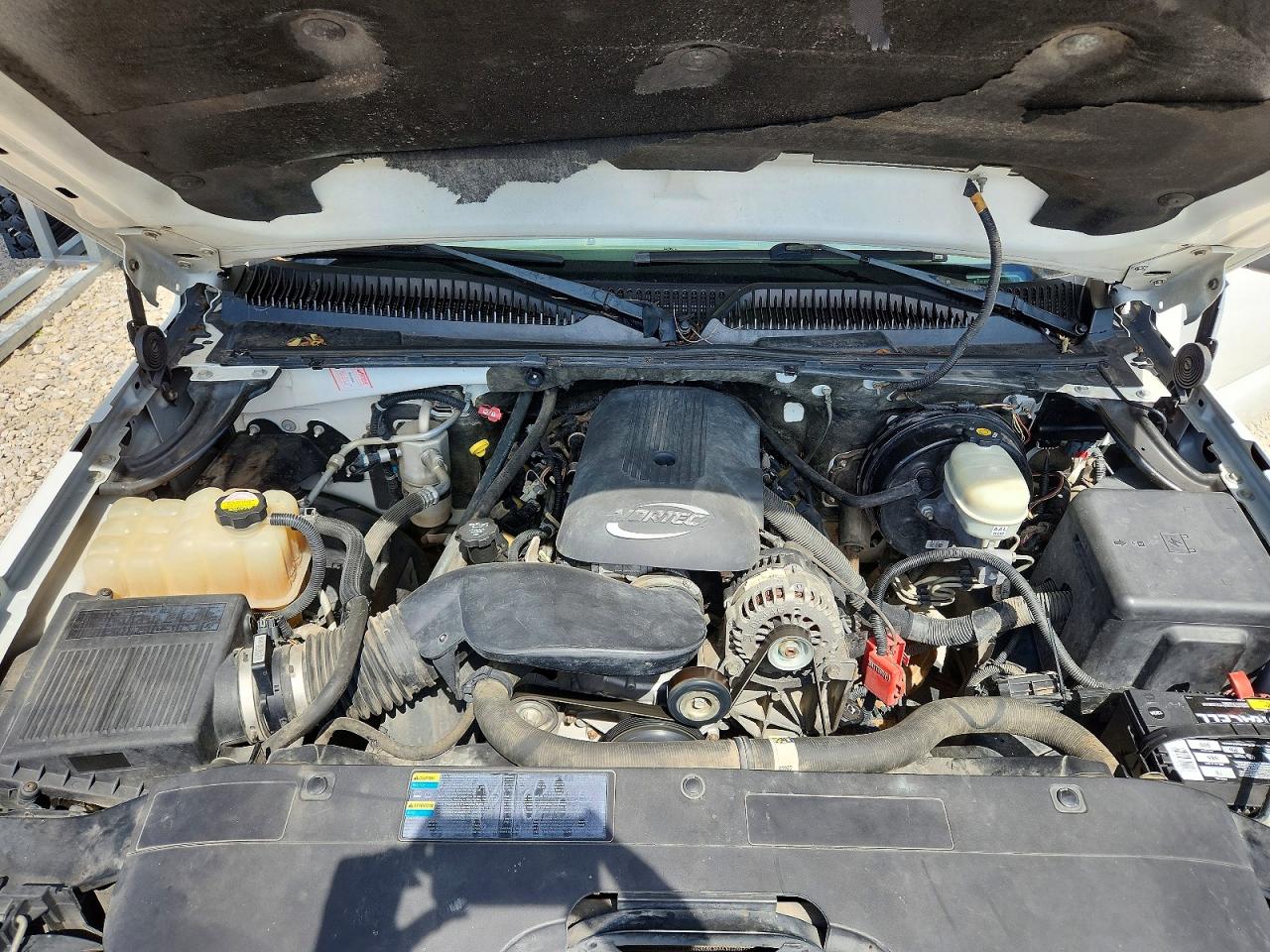 2006 Chevrolet 1502 White vin: 3GCEK14V56G182018