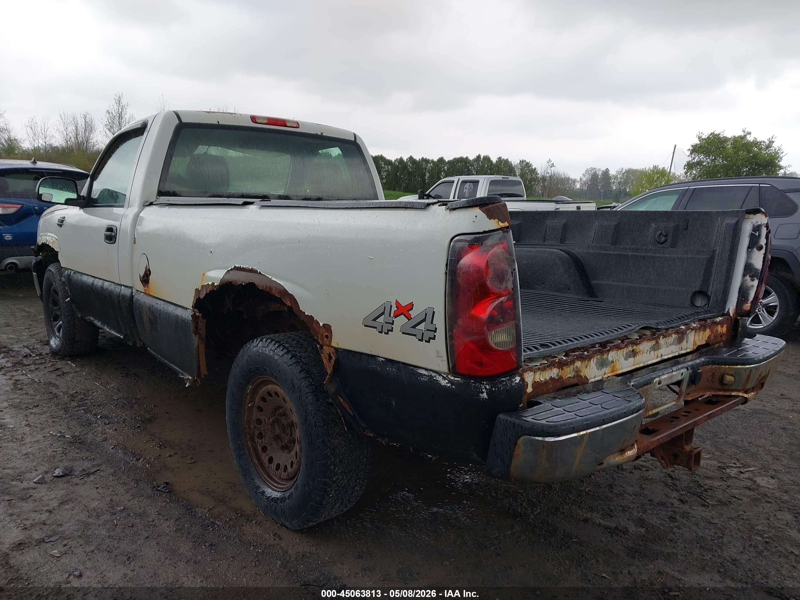2006 Chevrolet Silverado 1500 Work Truck White vin: 3GCEK14V86G206151