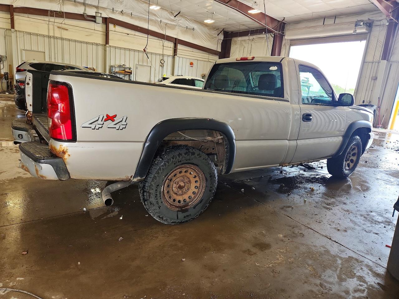 2007 Chevrolet Silverado K1500 Classic Silver vin: 3GCEK14V97G250869